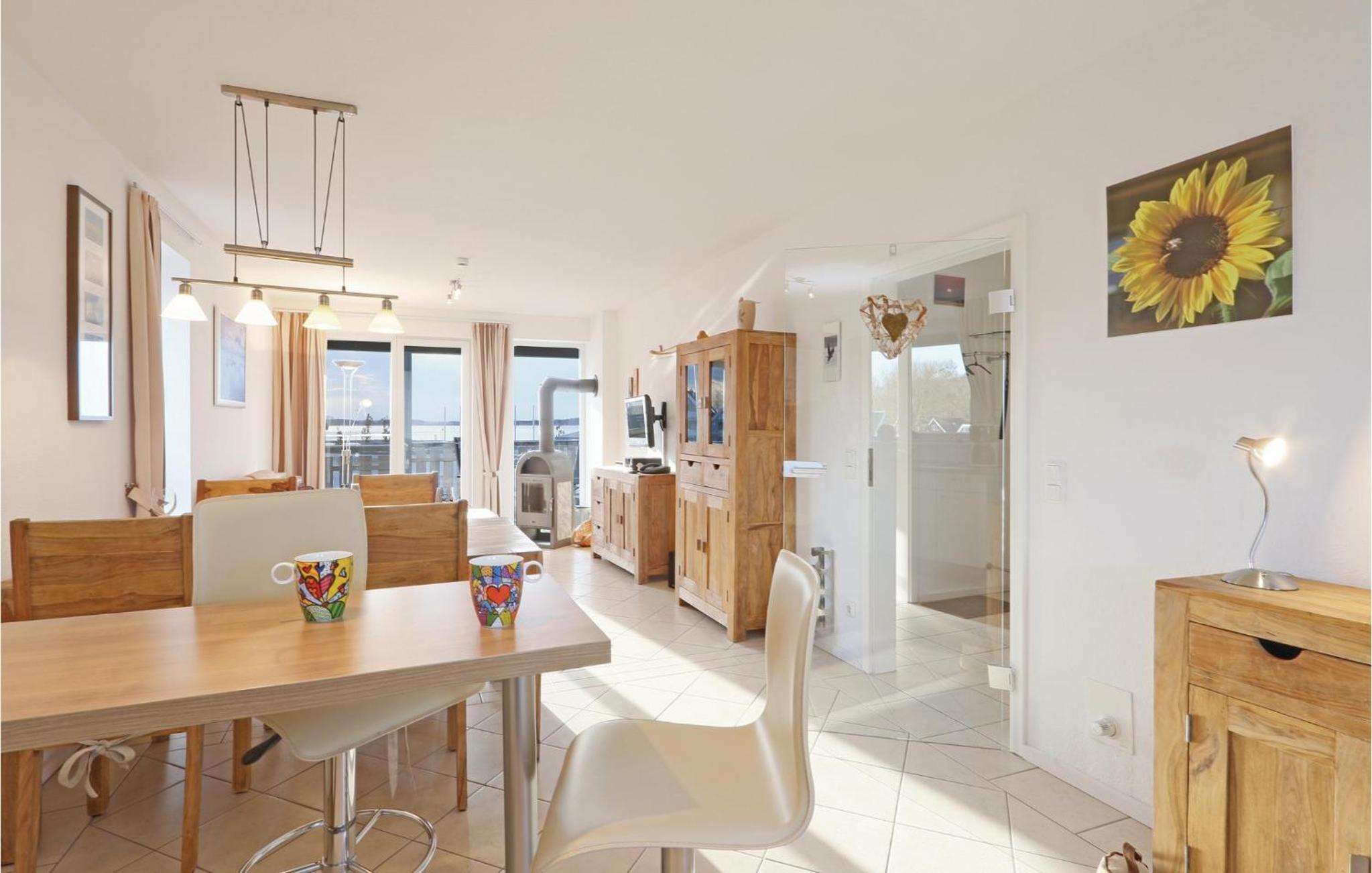 1 Bedroom Gorgeous Apartment In Rechlin
