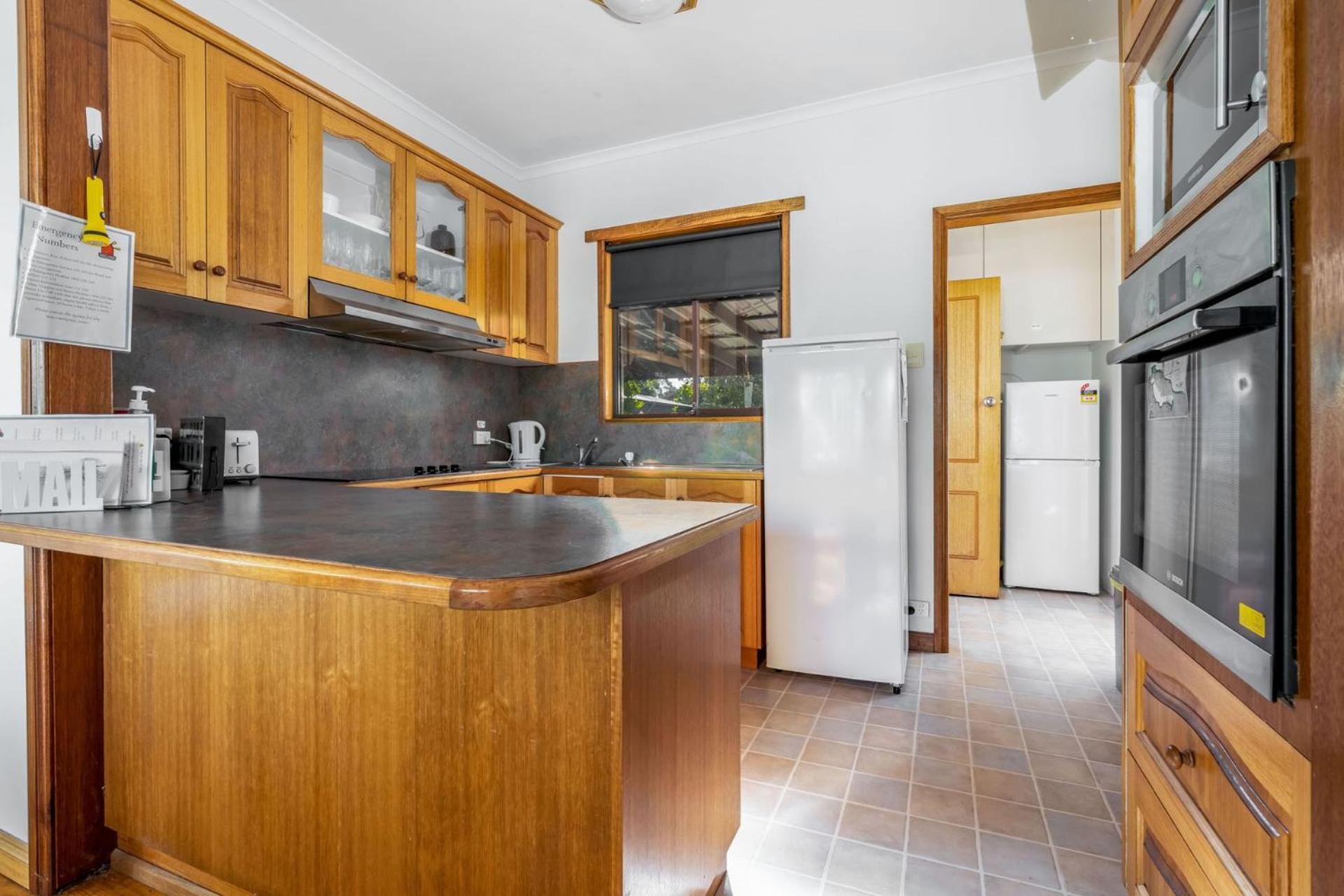 Cozy Beach Hideaway Pet friendly