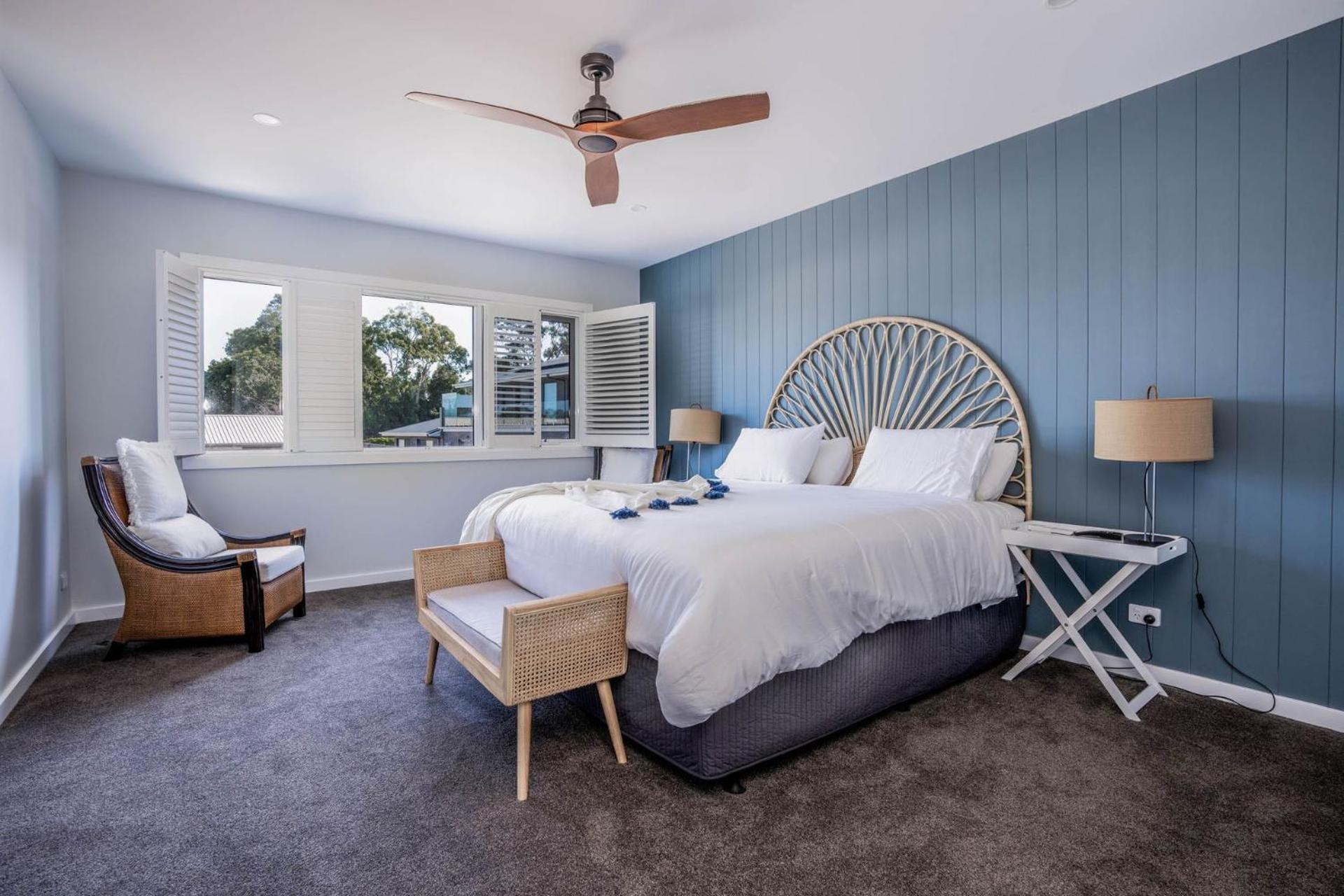 Coastal Chic on Howsam