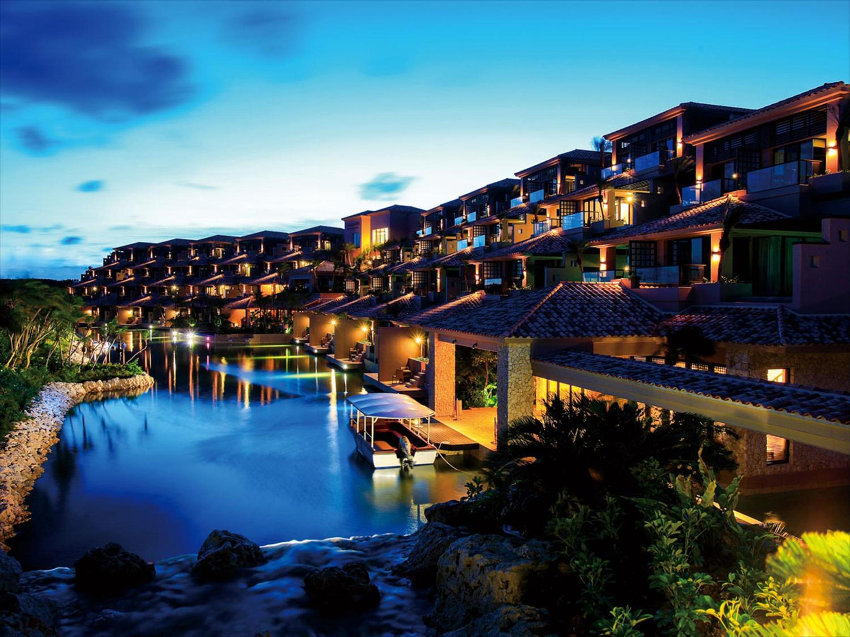 Hotel Shigira Bayside Suite Allamanda