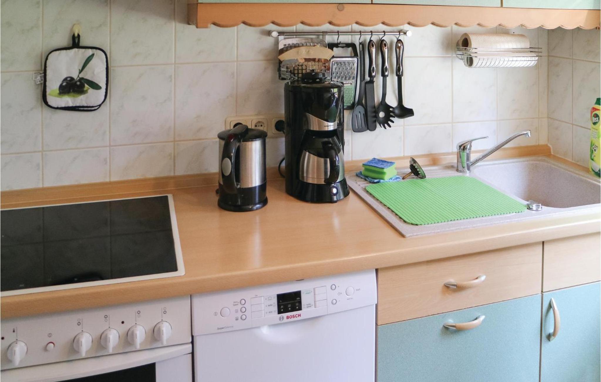 Nice Apartment In Alt Bukow Ot Teschow