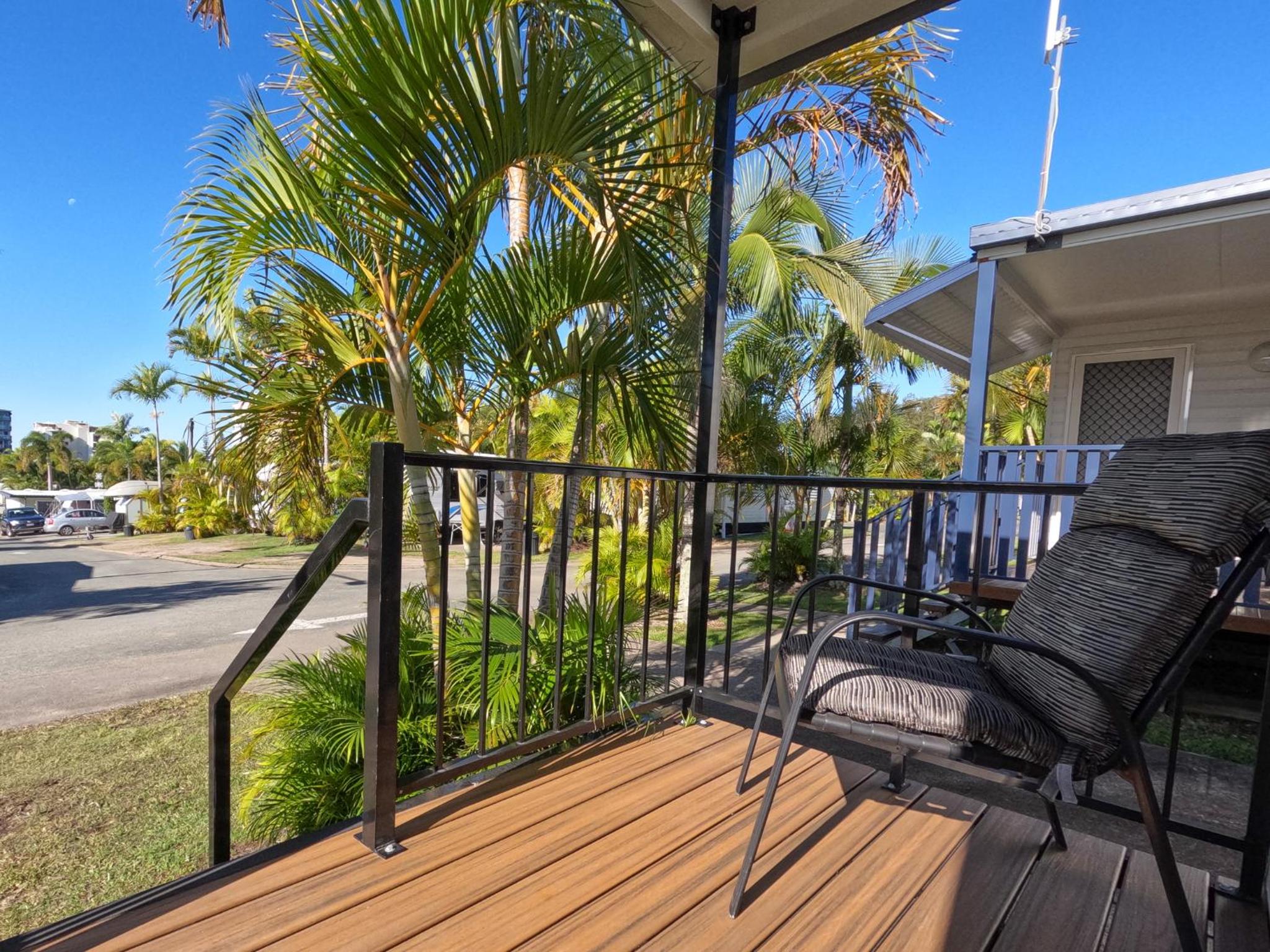 Alex Beach Cabins and Tourist Park