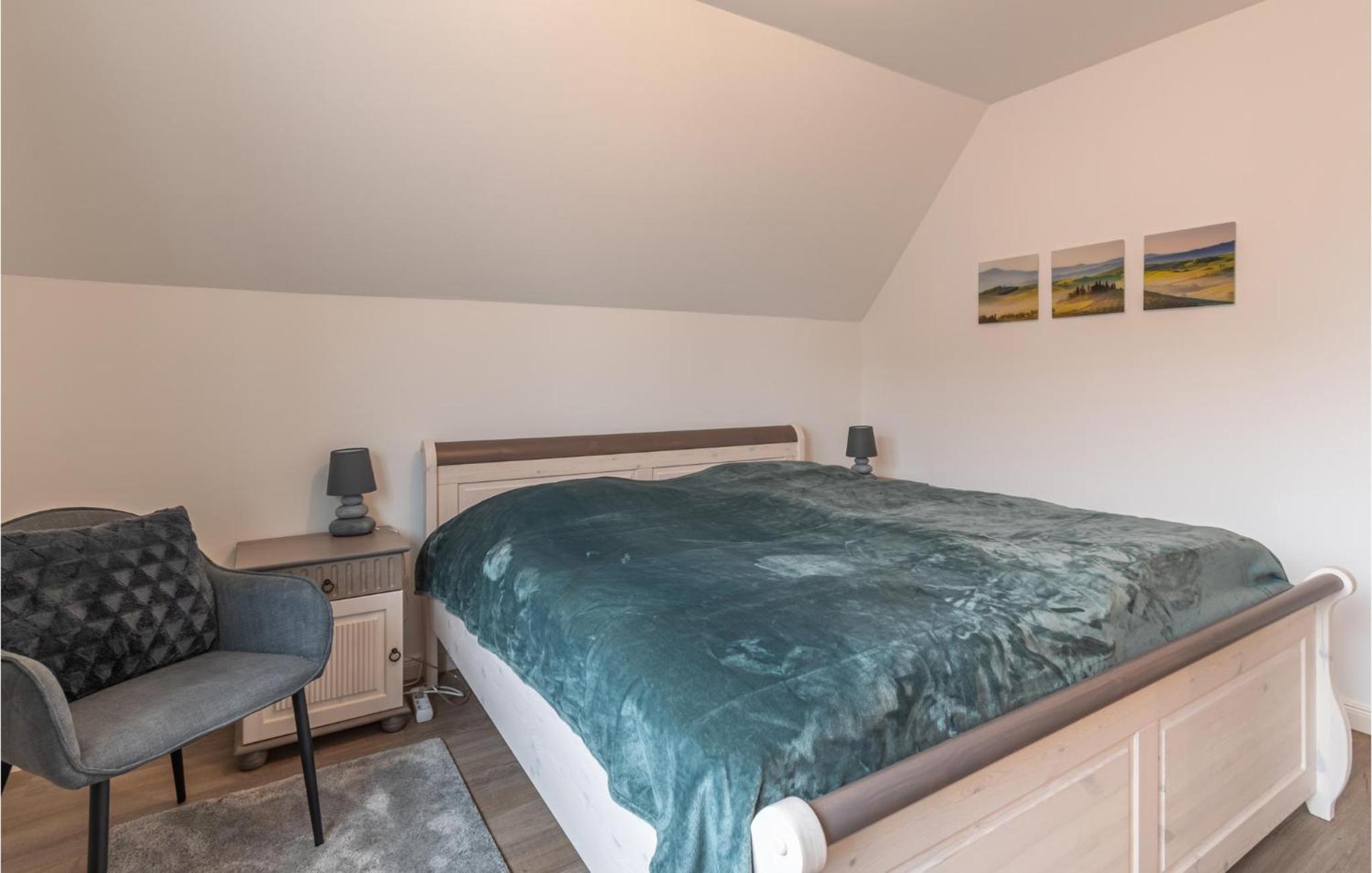3 Bedroom Stunning Apartment In Büsum