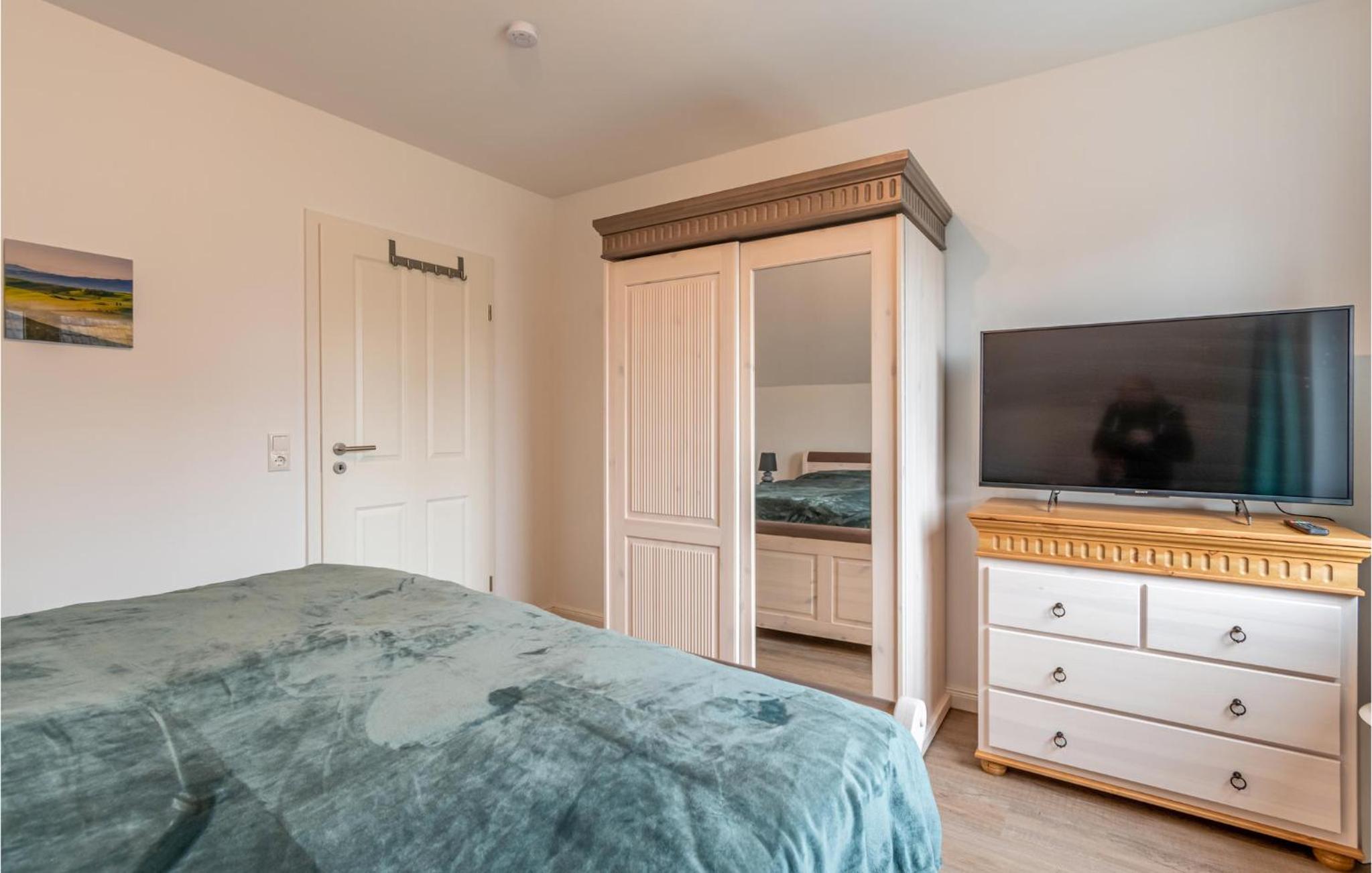 3 Bedroom Stunning Apartment In Büsum