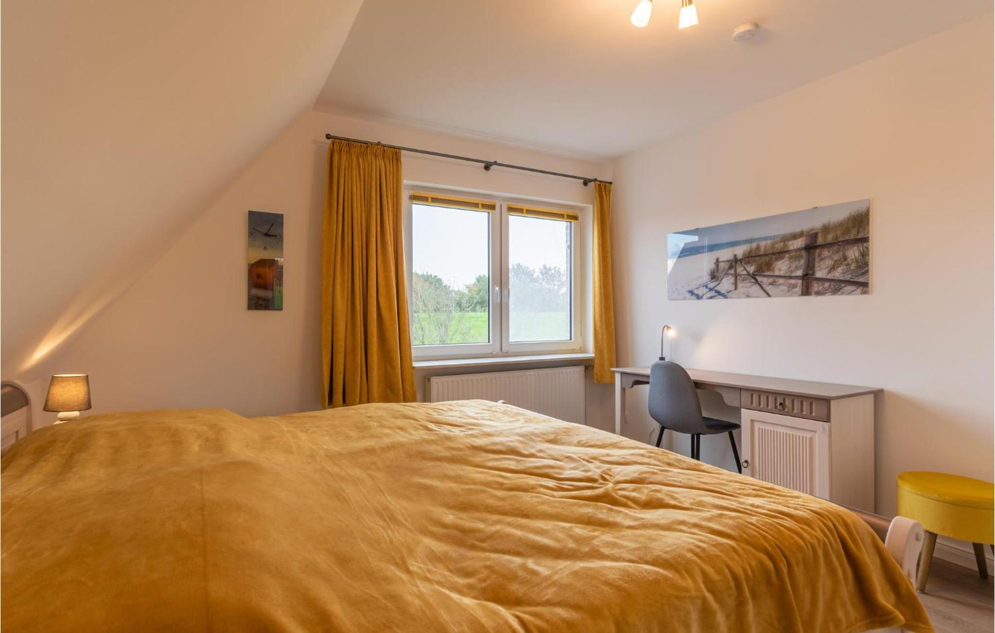 3 Bedroom Stunning Apartment In Büsum