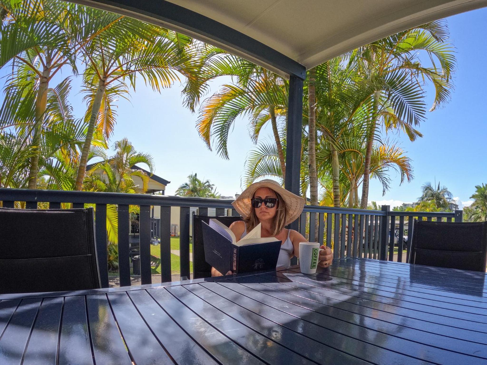 Alex Beach Cabins and Tourist Park