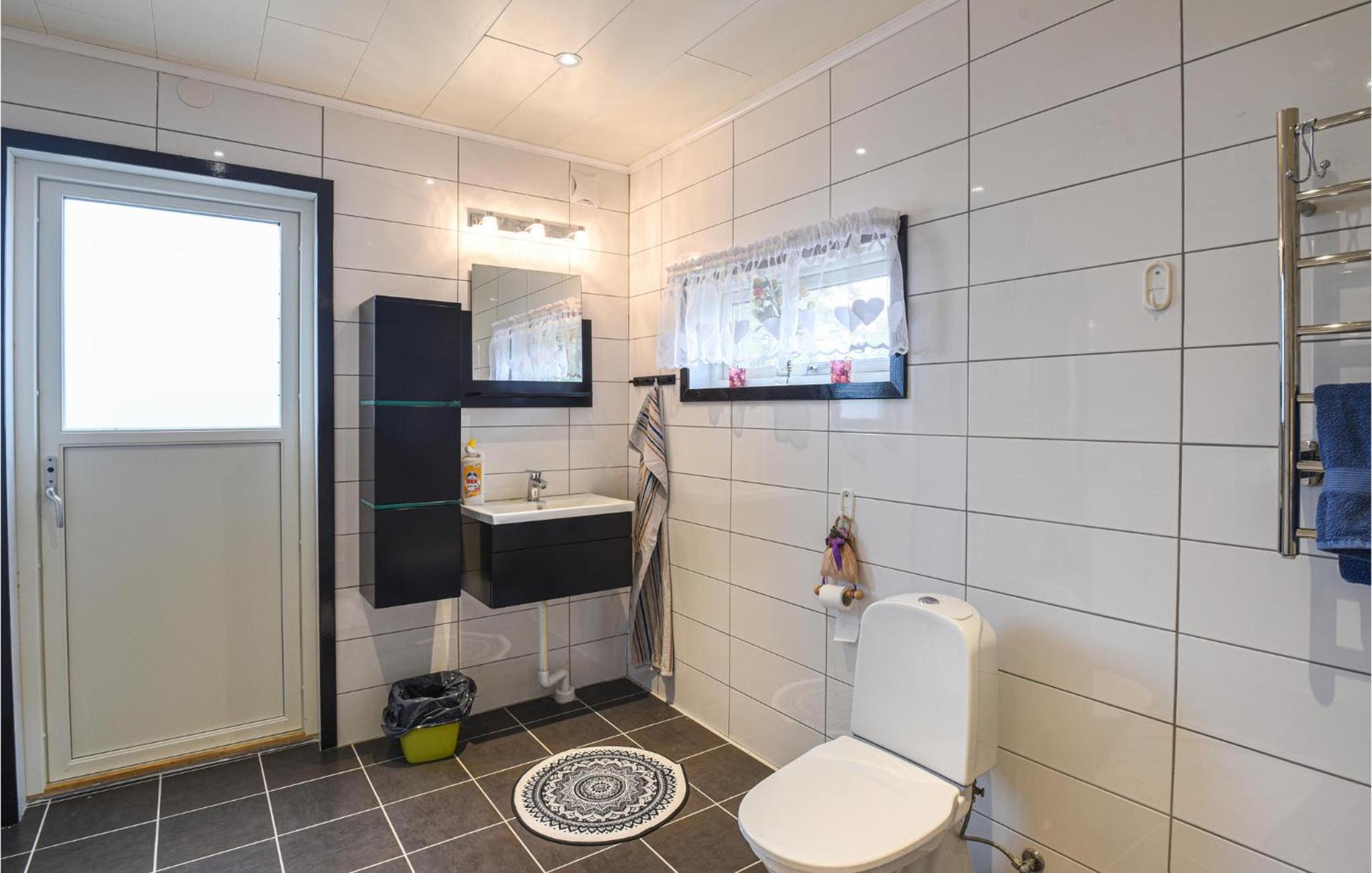 4 Bedroom Pet Friendly Home In Visby