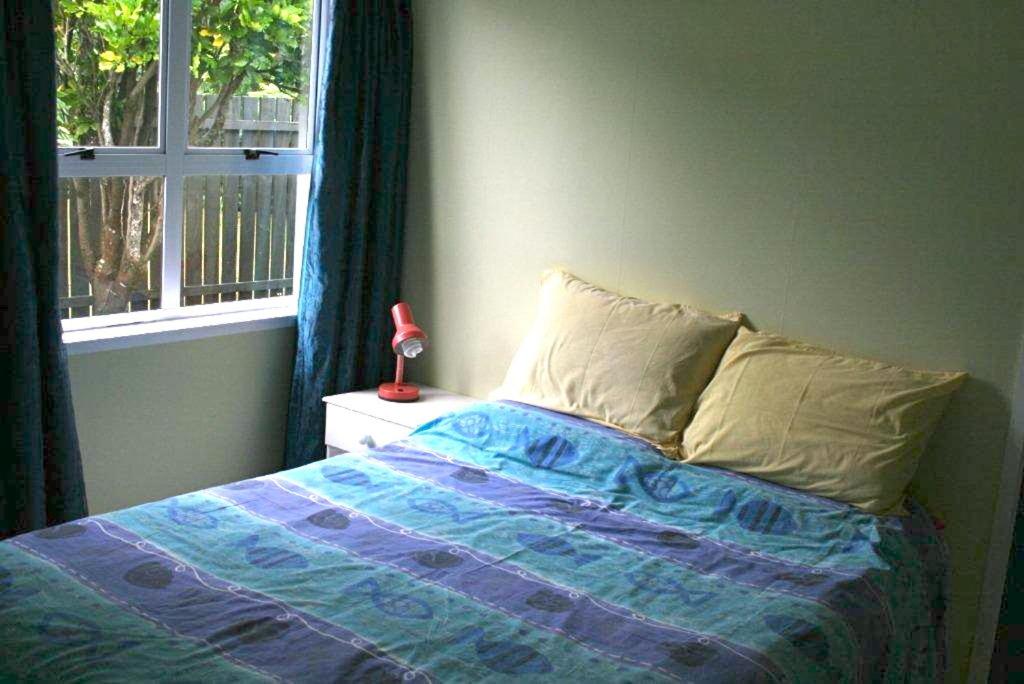 Matapouri Cottage - Matapouri Holiday Home view 5