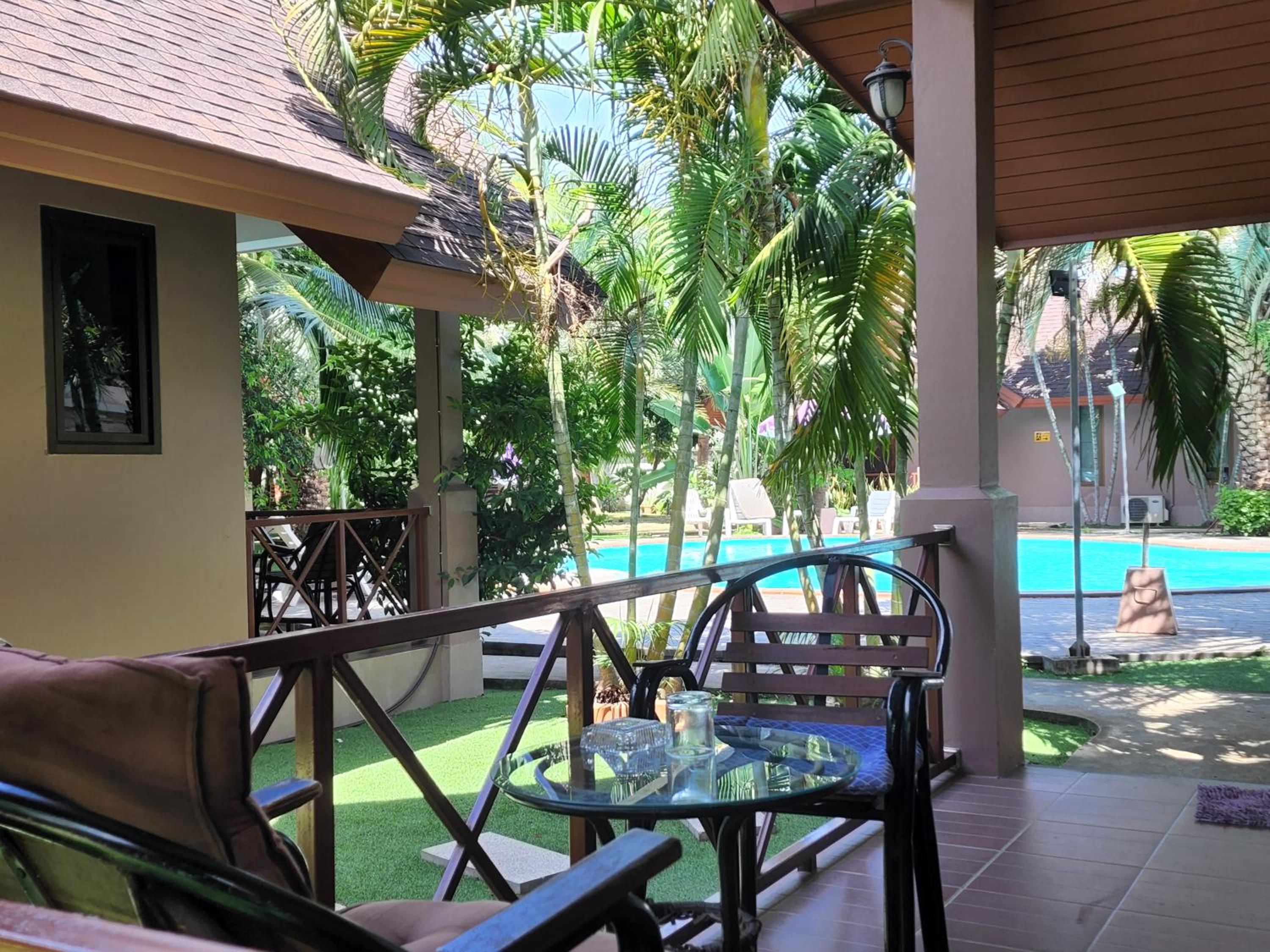 La-or Resort