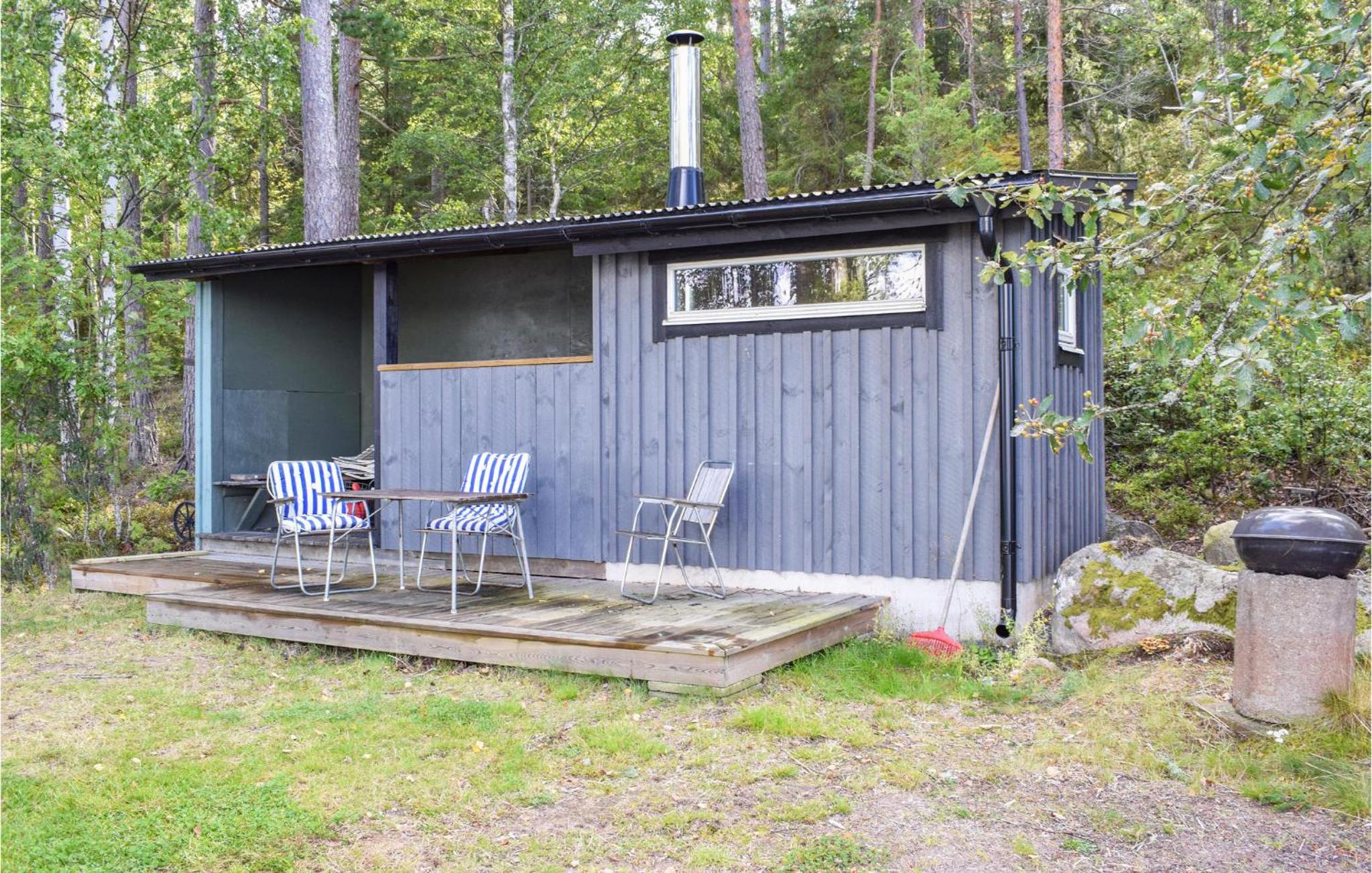 Awesome Apartment In Vetlanda With Sauna view 3
