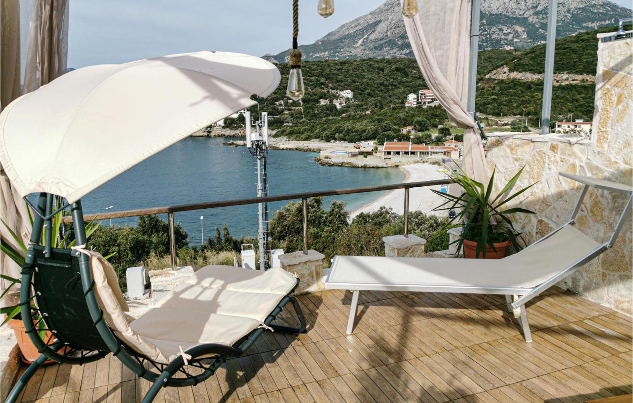 Awesome Apartment In Utjeha With Wifi photo 2