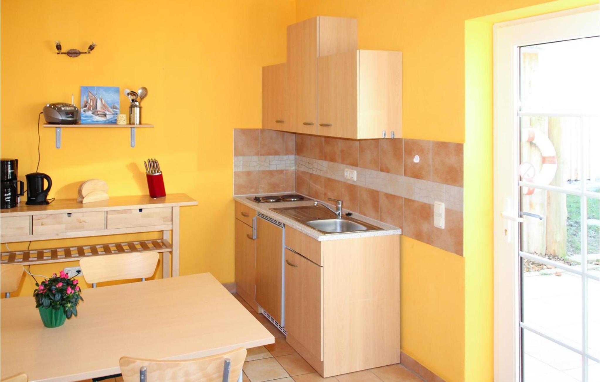 Beautiful Apartment In Fuhlendorf