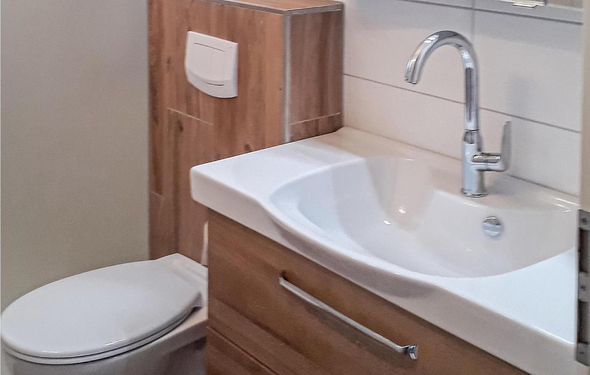 1 Bedroom Gorgeous Home In Fuhlendorf