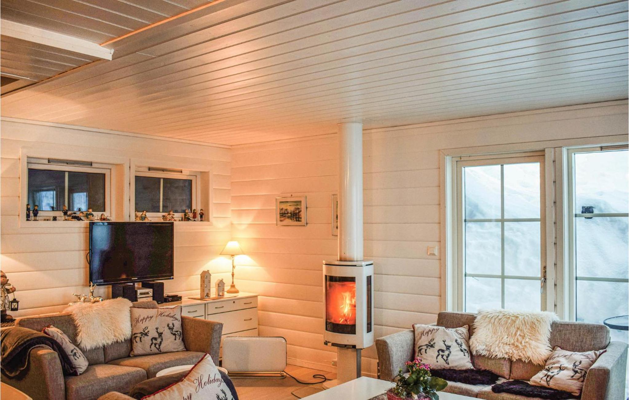 5 Bedroom Cozy Home In Norheimsund view 4