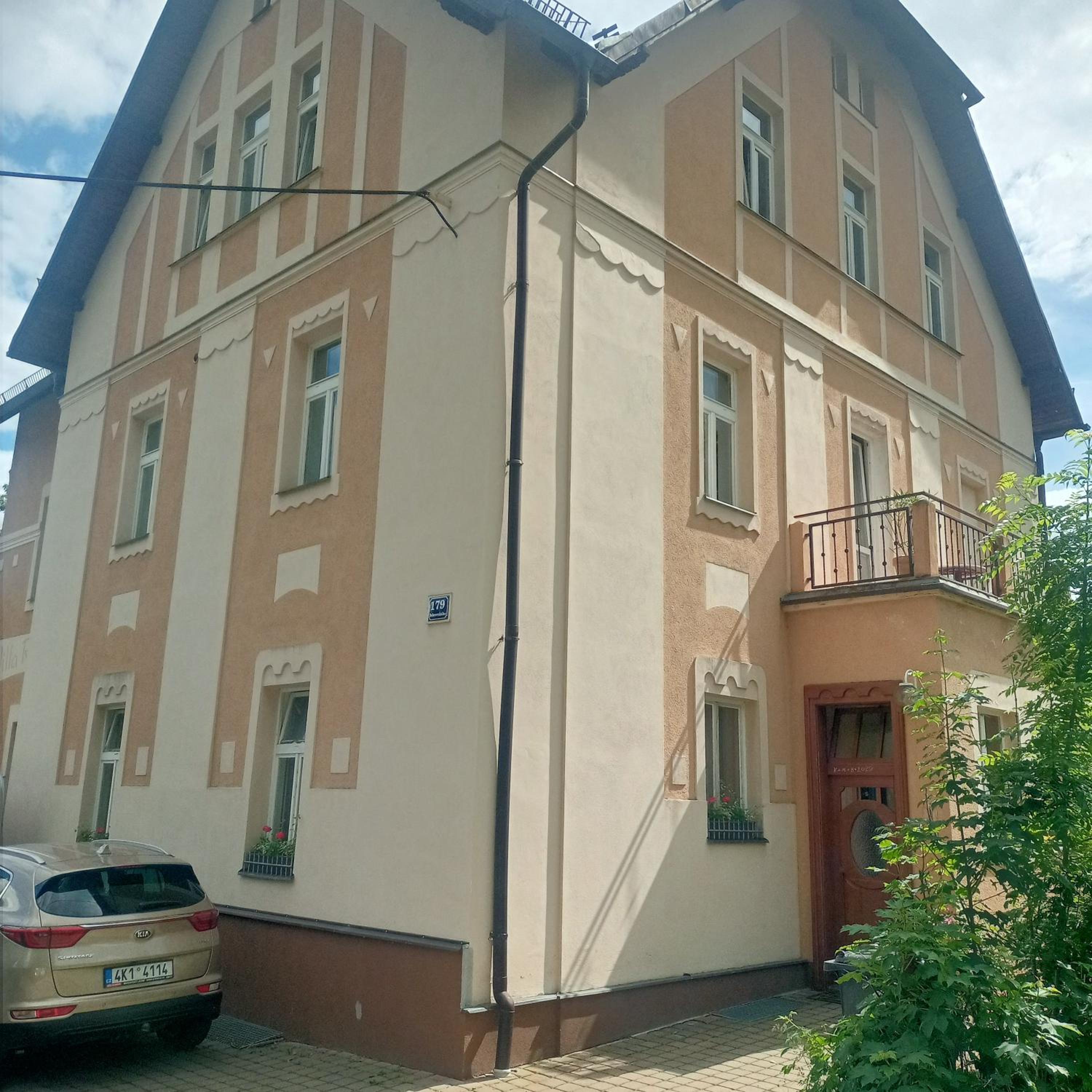 Villa Rosenberg view 2