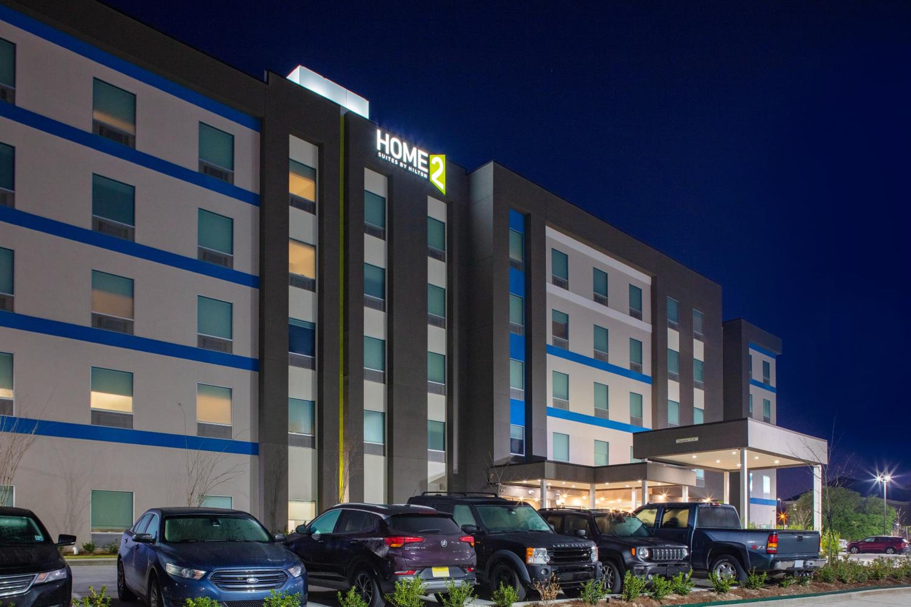 Hotel Home2 Suites By Hilton Baton Rouge Citiplace - Image 1
