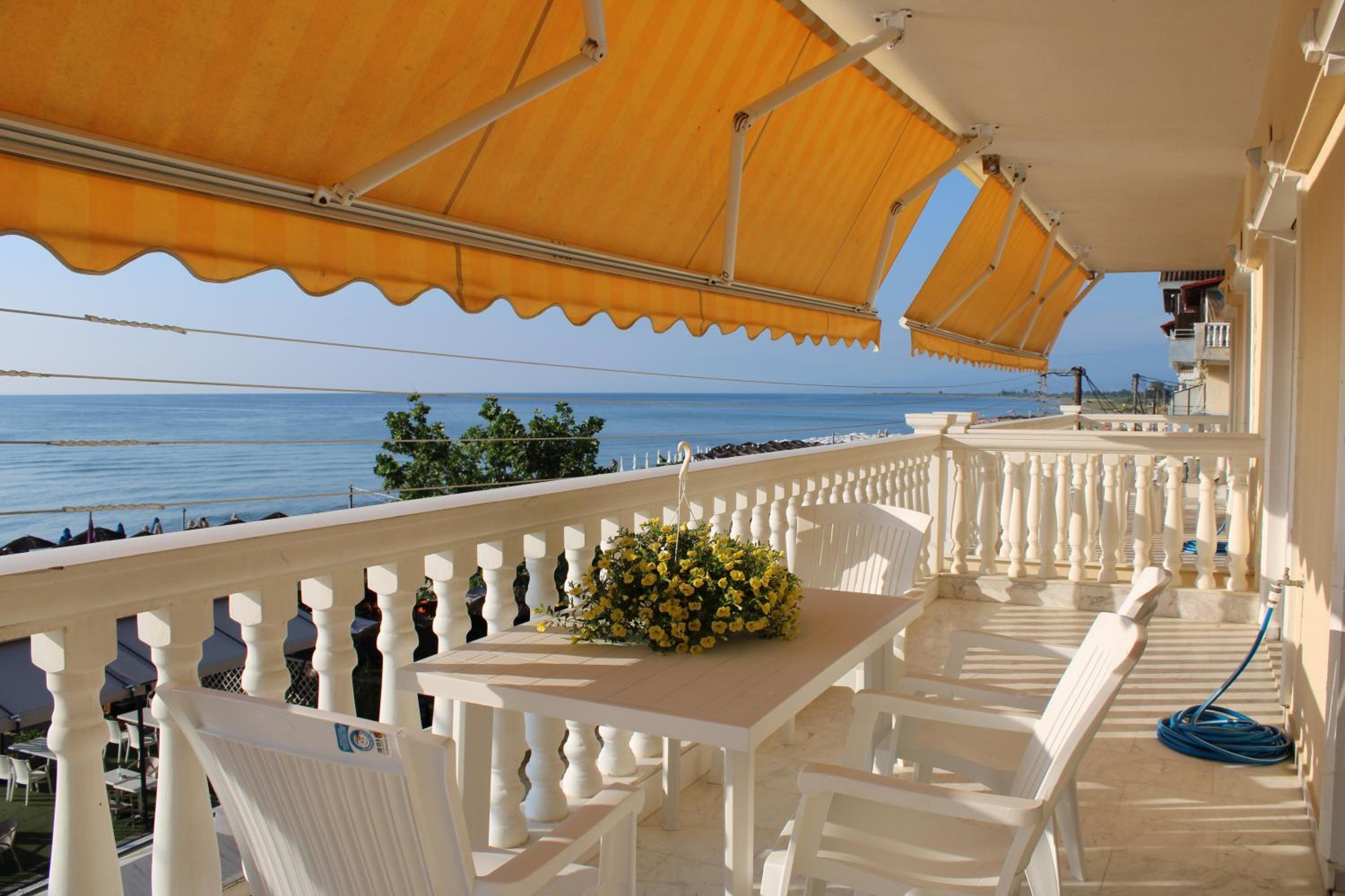 Olympic Beach Rooms view 5