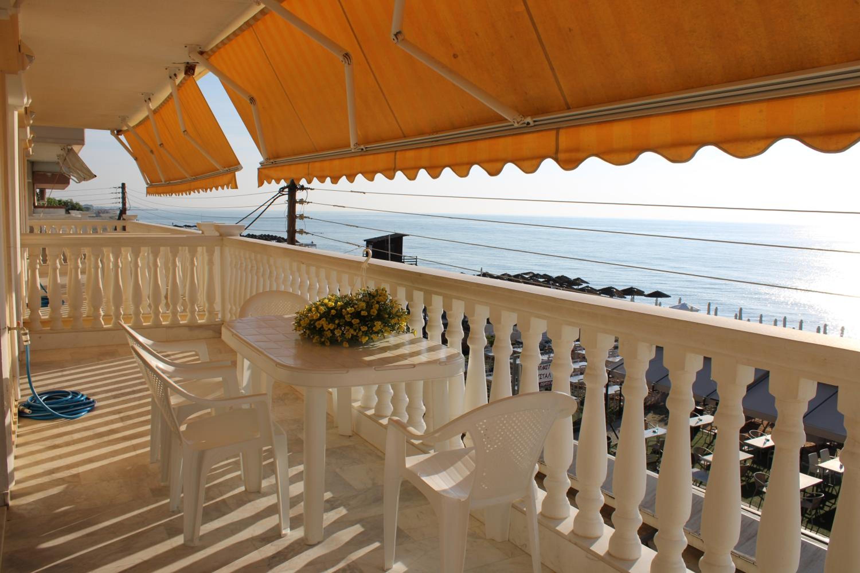 Olympic Beach Rooms view 4