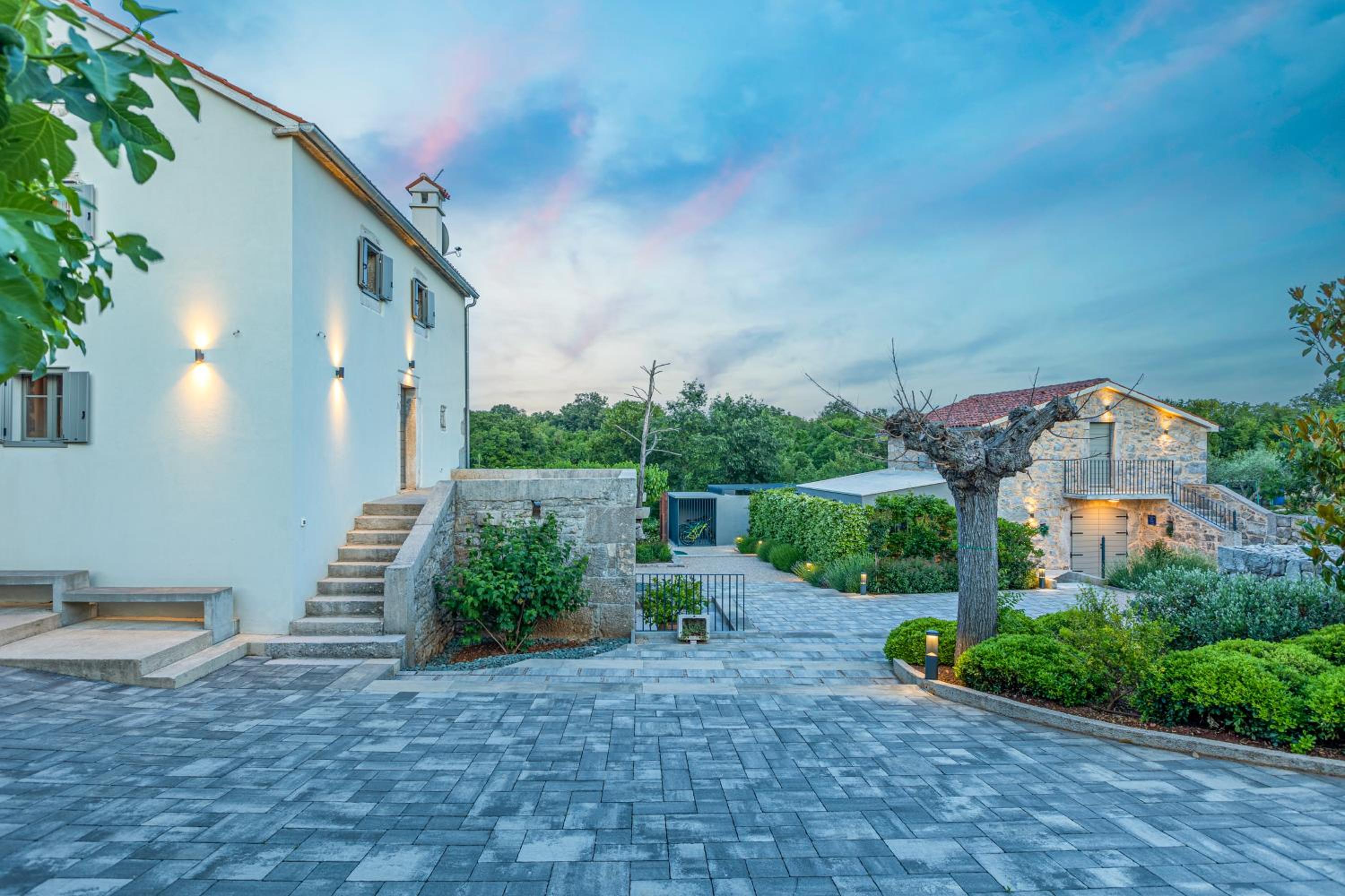 Luxury Jerini Estate