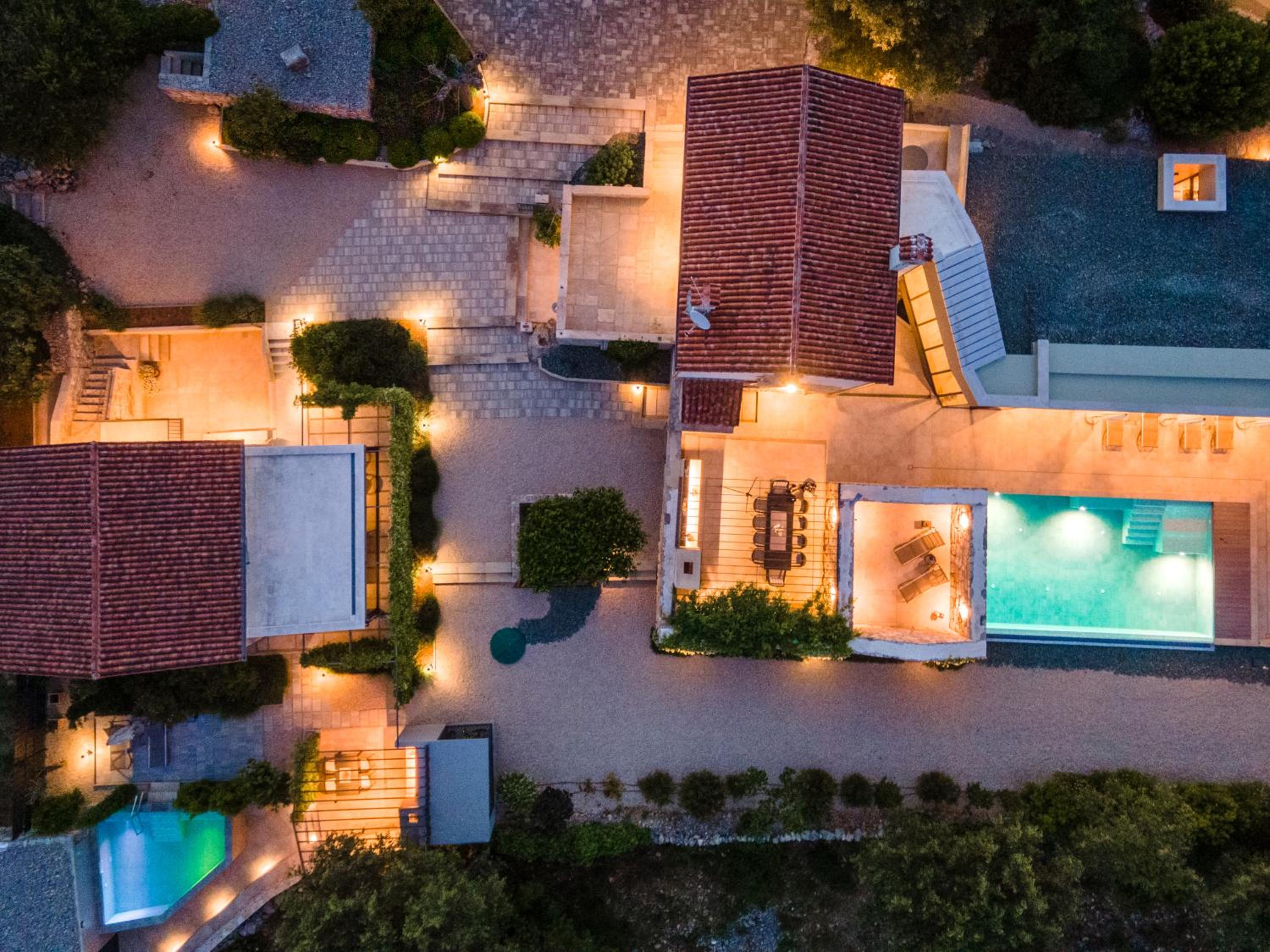 Luxury Jerini Estate