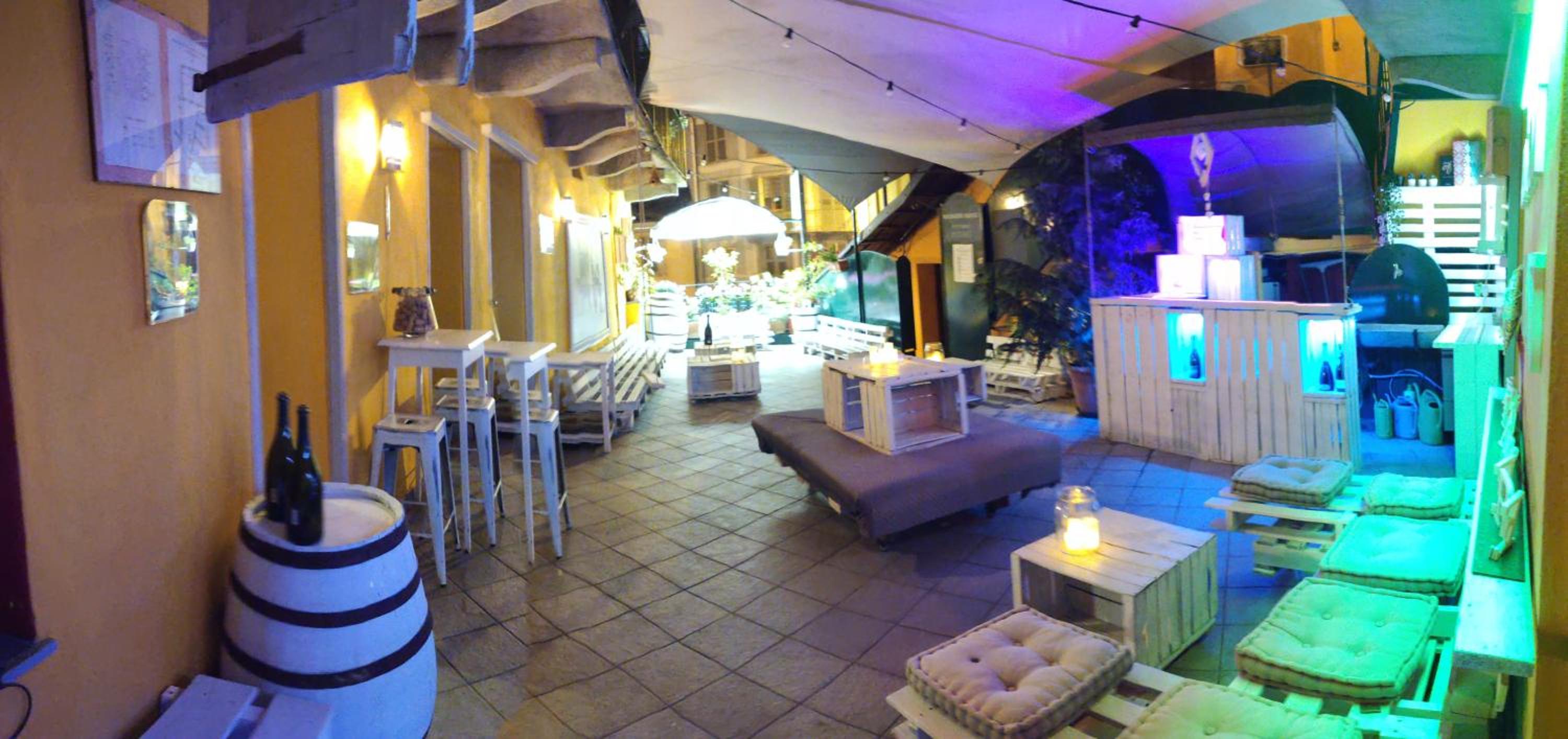lounge