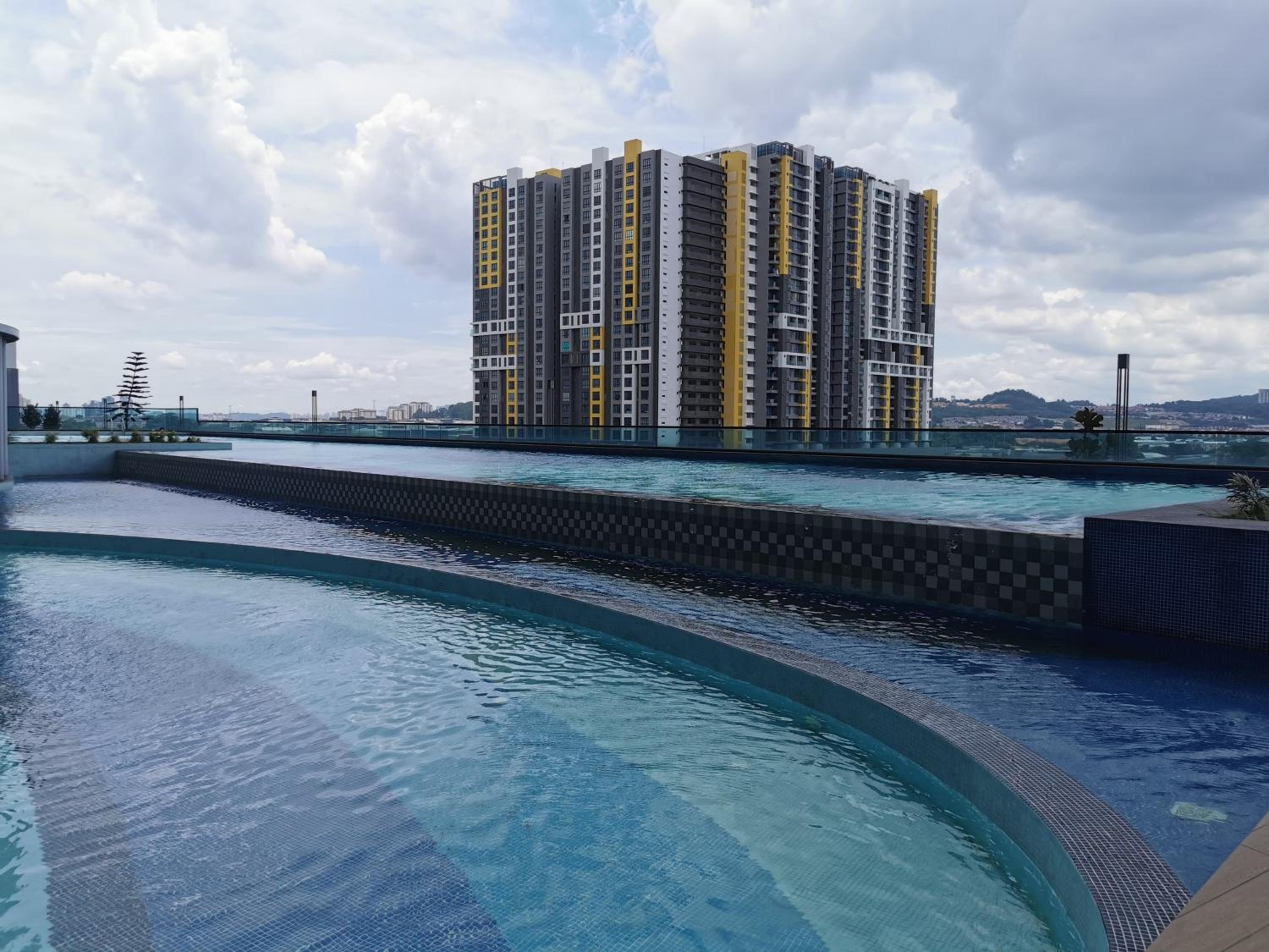 Apple 5 @ Menara Simfoni/Symphony Tower Free Wifi/Parking/TV Box/Nexflix photo 3