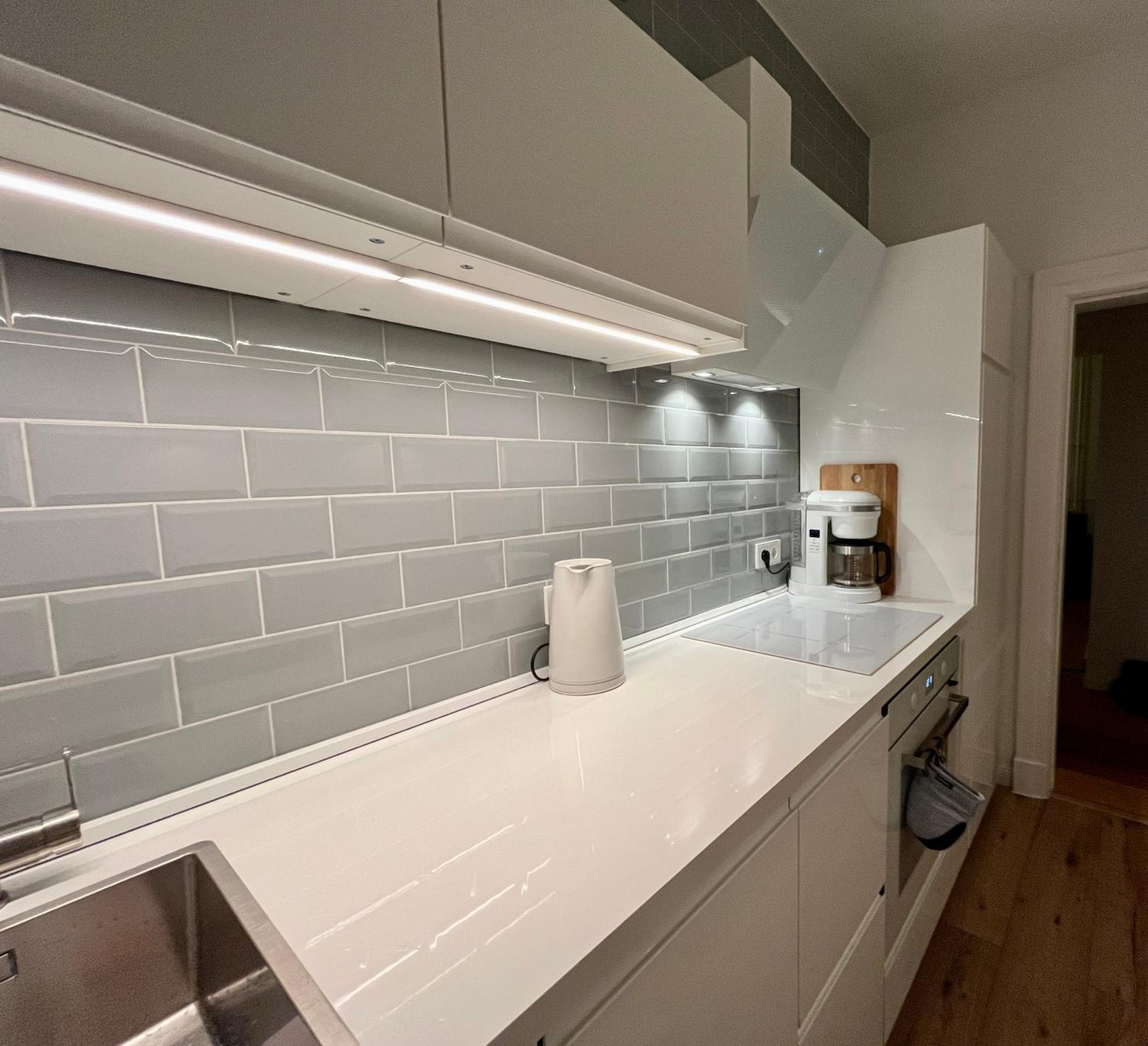3 Zimmer Ferienwohnung Burghof mit Balkon im Herzen Flensburgs