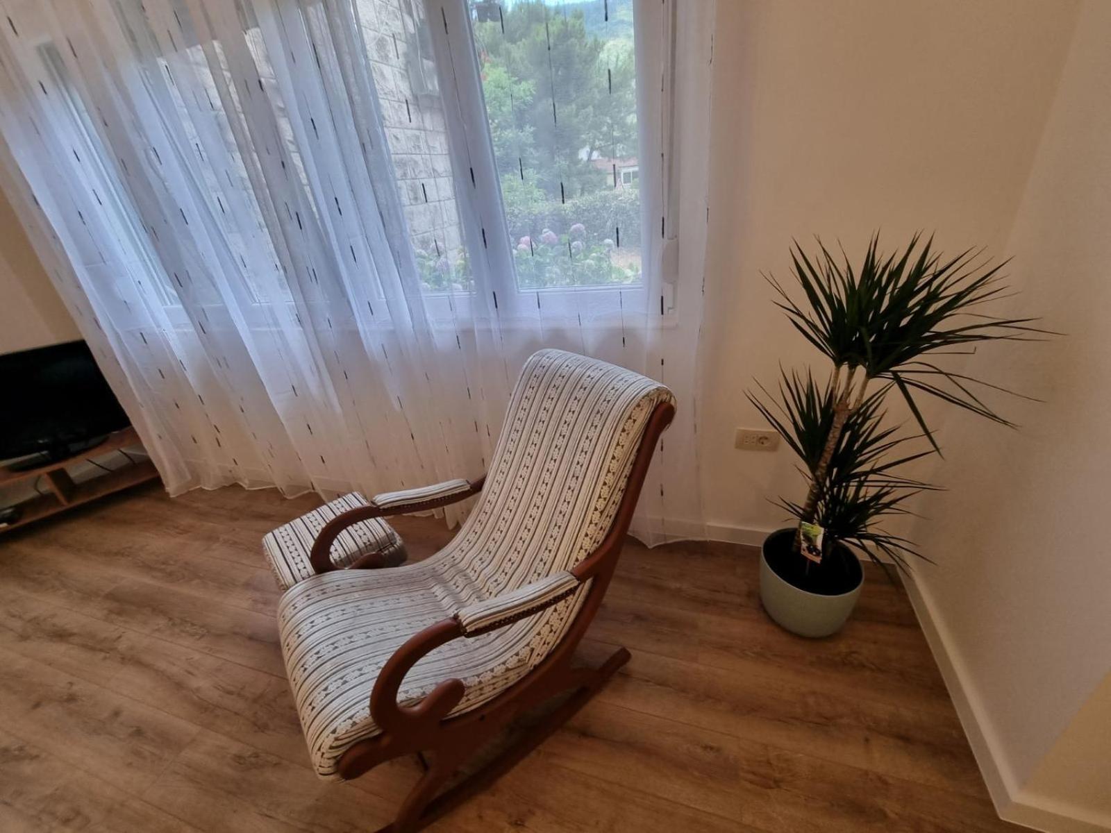 Golden Fields Apartment near the Old Town view 5