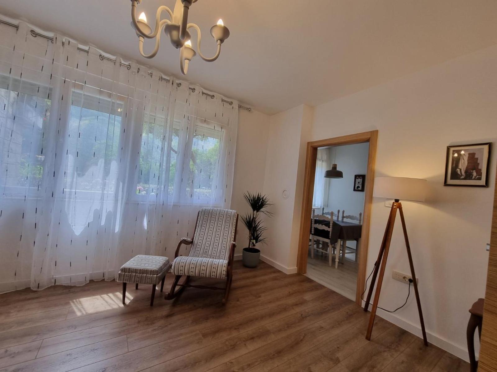 Golden Fields Apartment near the Old Town view 4