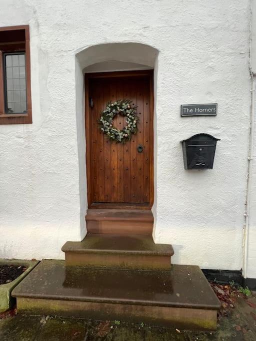 The Horners - Cheshire Village, Parking, Walks, Aga, dogs view 4