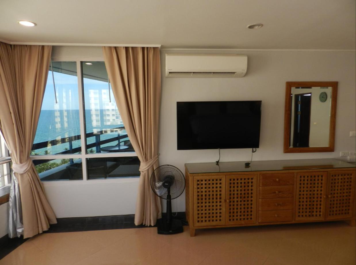 Jomtien PLAZA Condotel