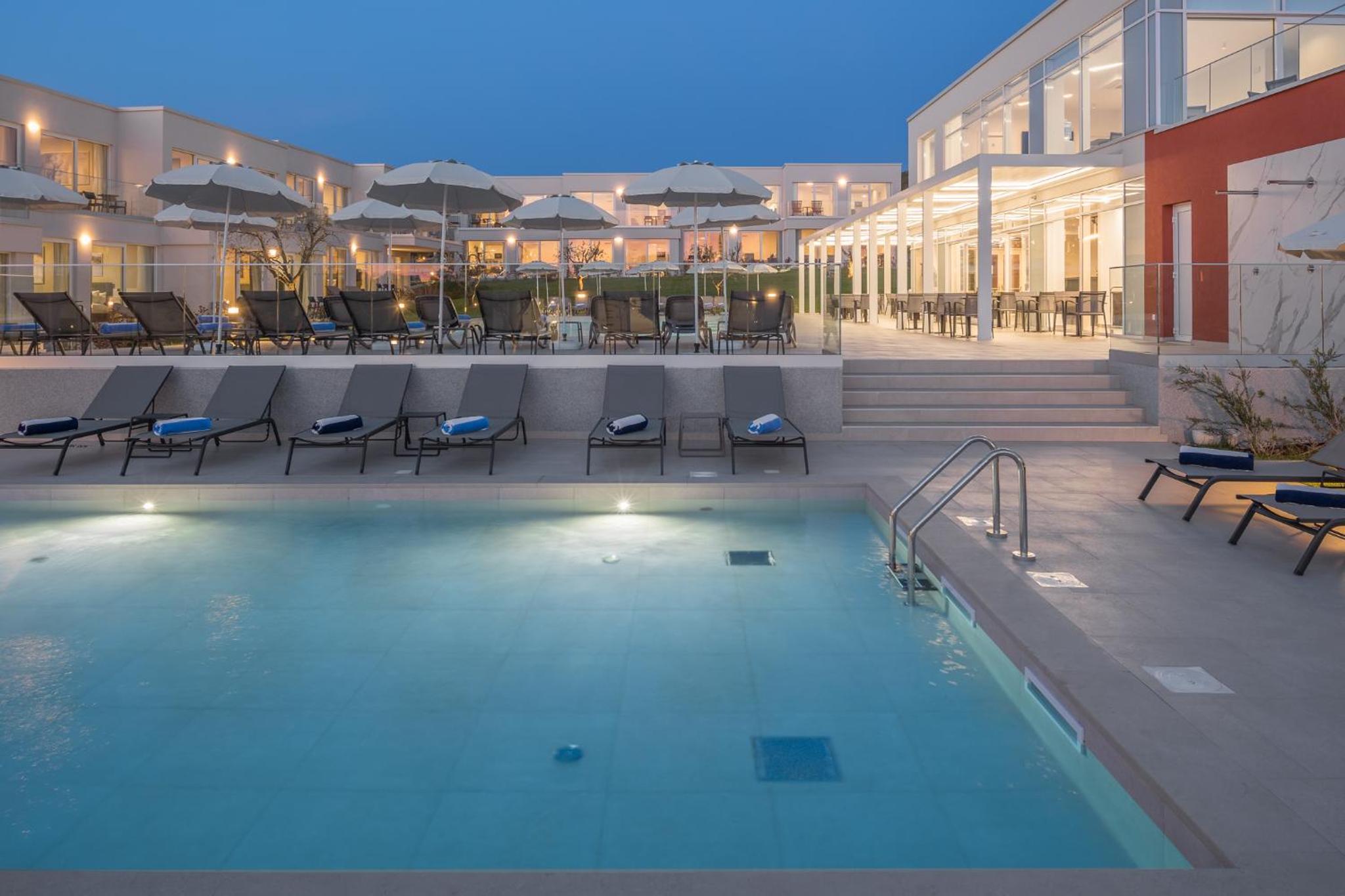 Maj Luxury Residence - Property Image 32