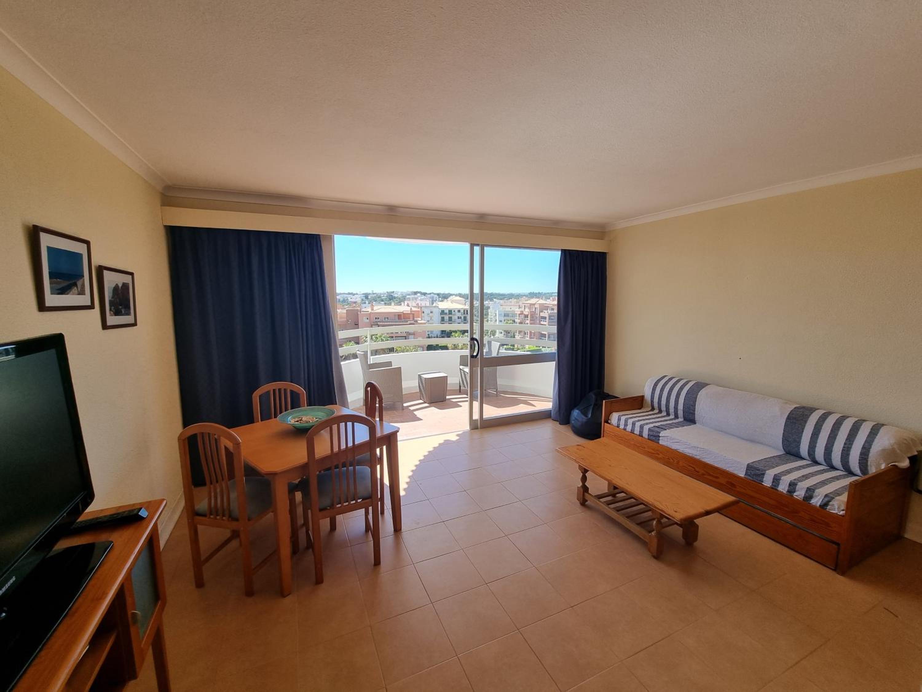 Apartamento junto a Praia com piscina. view 5