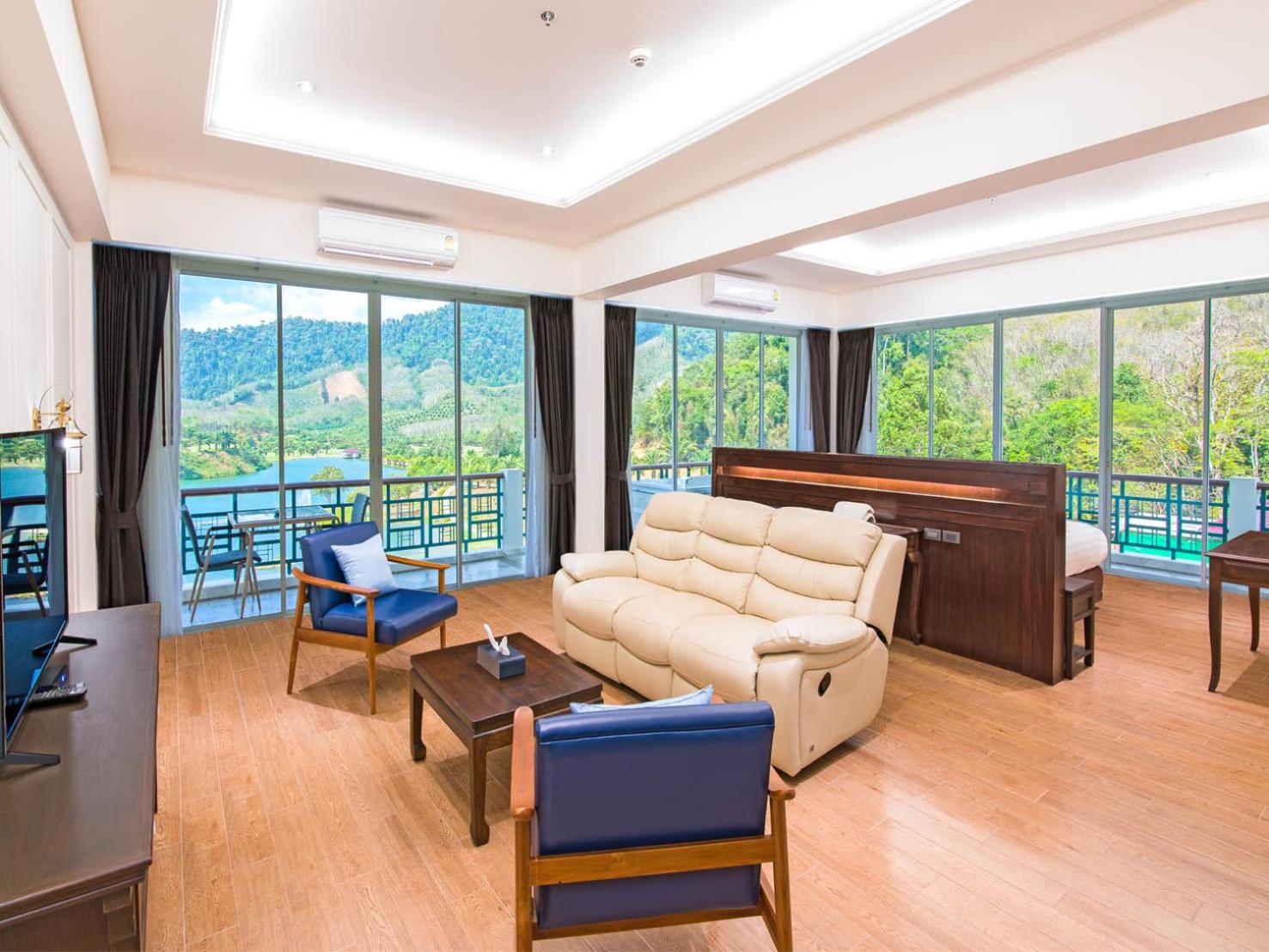 Katathong Golf Resort & Spa
