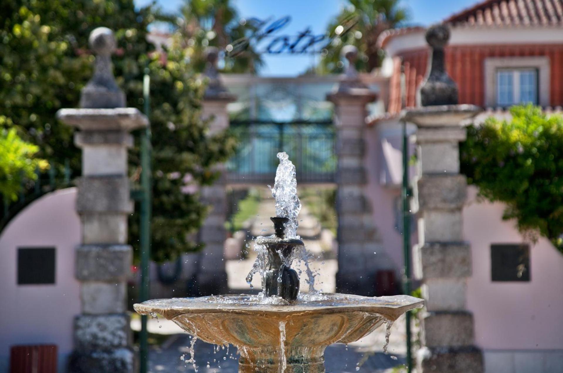 Hotel Turim Club D'Azeitao Hotel - Image 1