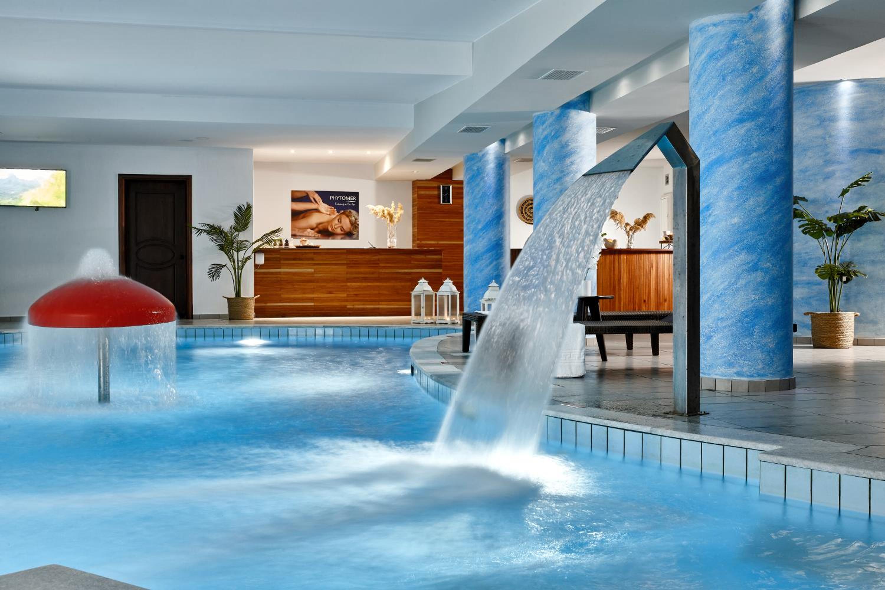 Blue Marine Resort and Spa Hotel