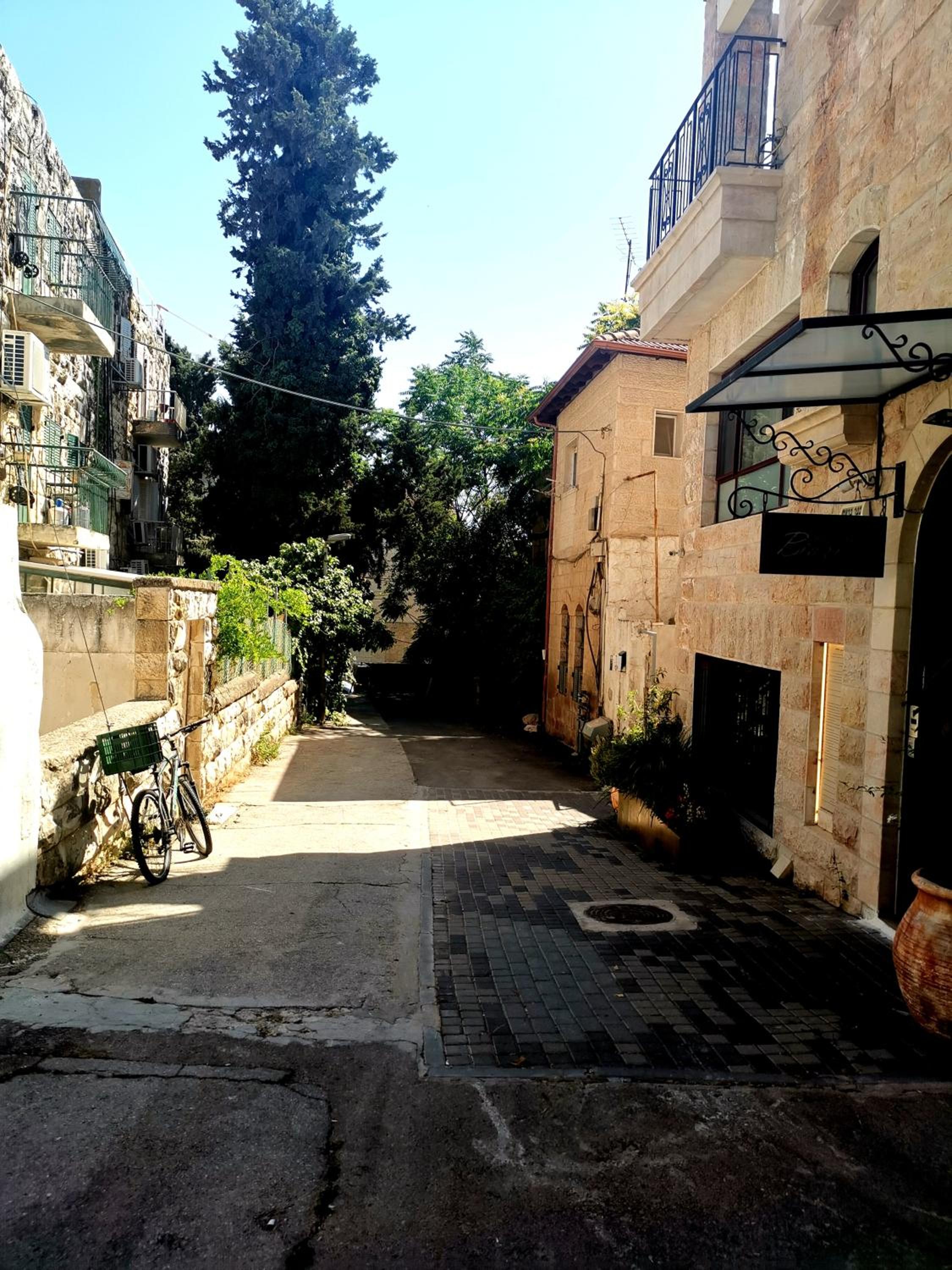Photo 20