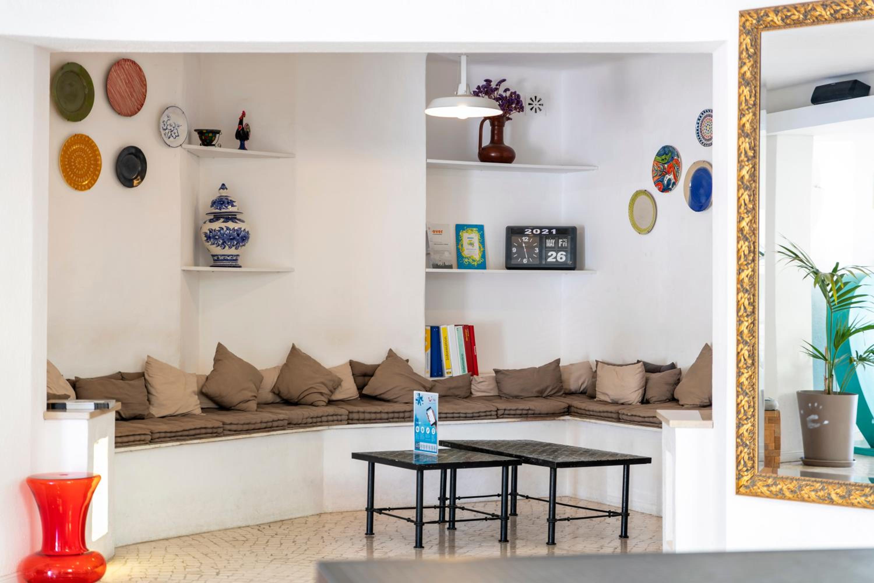 lounge