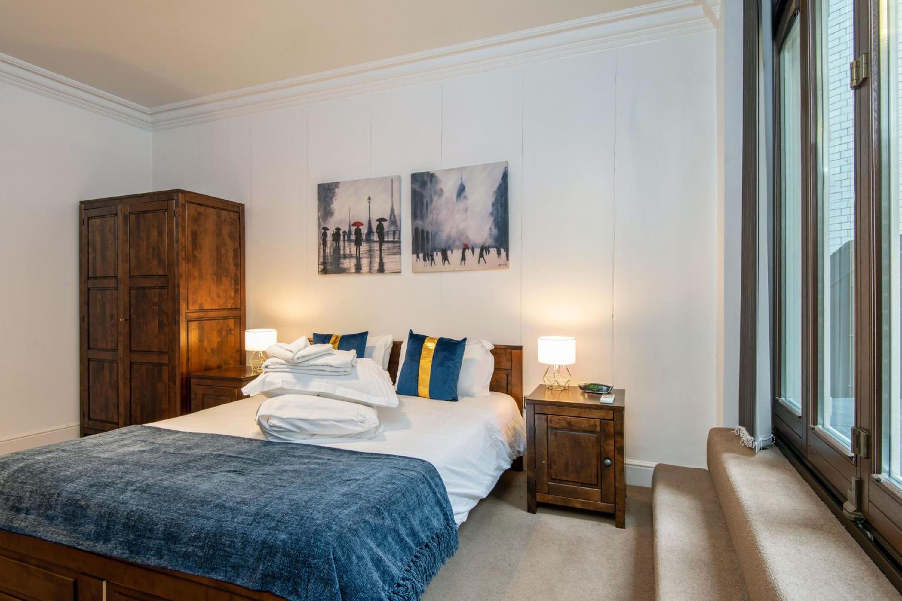 Apartment 3, 48 Bishopsgate by City Living London