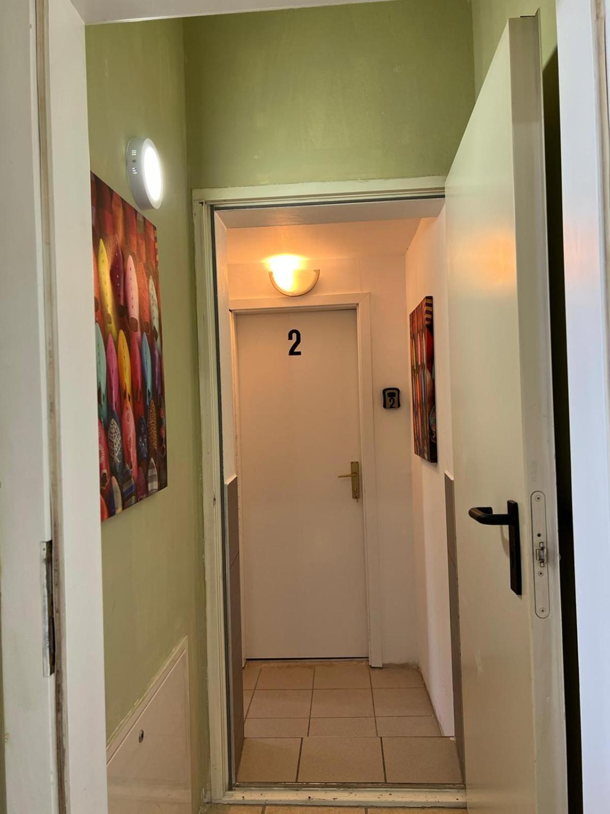 Elegant Garden Villa with Free Parking Sleeps 25