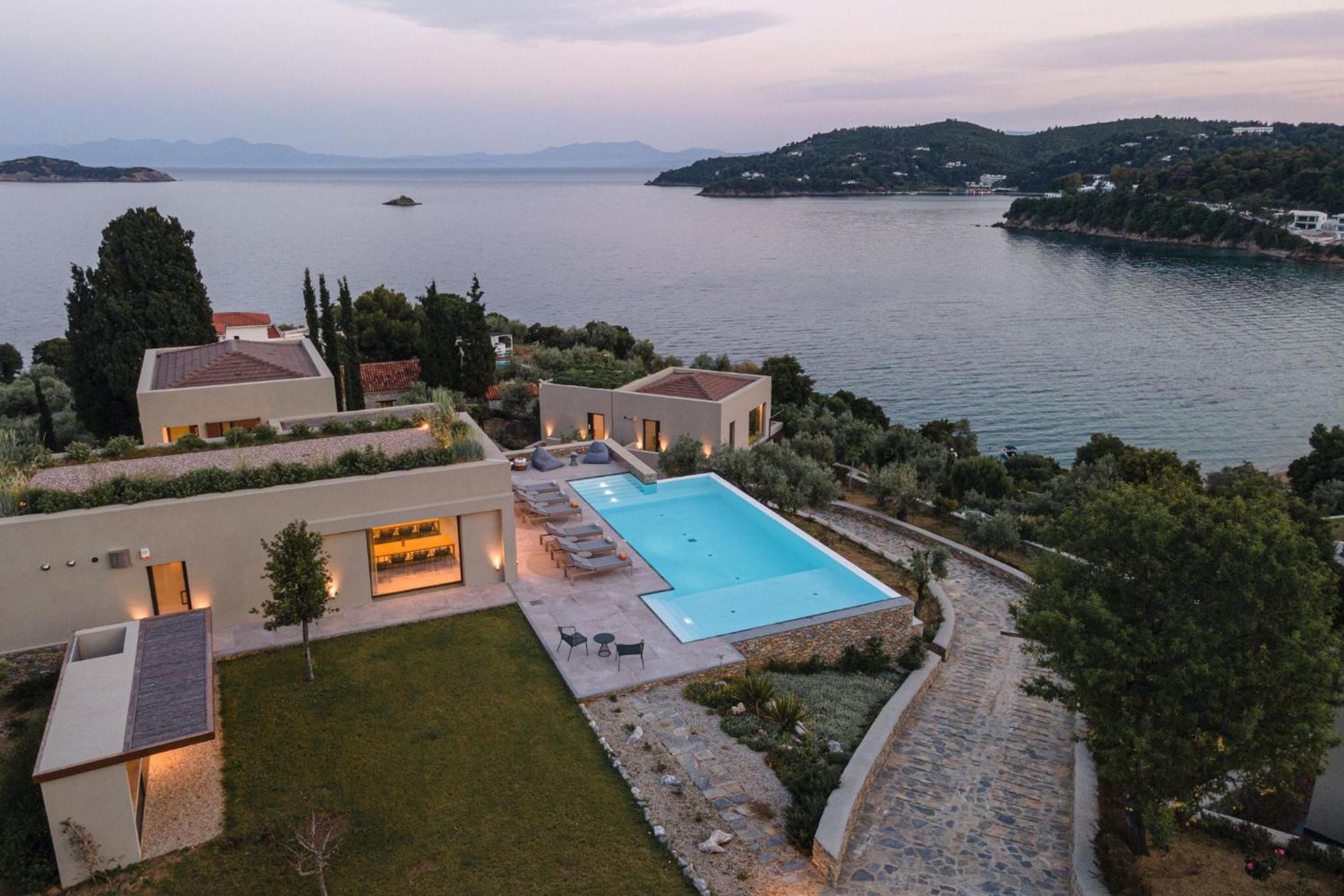 Pelagoon Skiathos