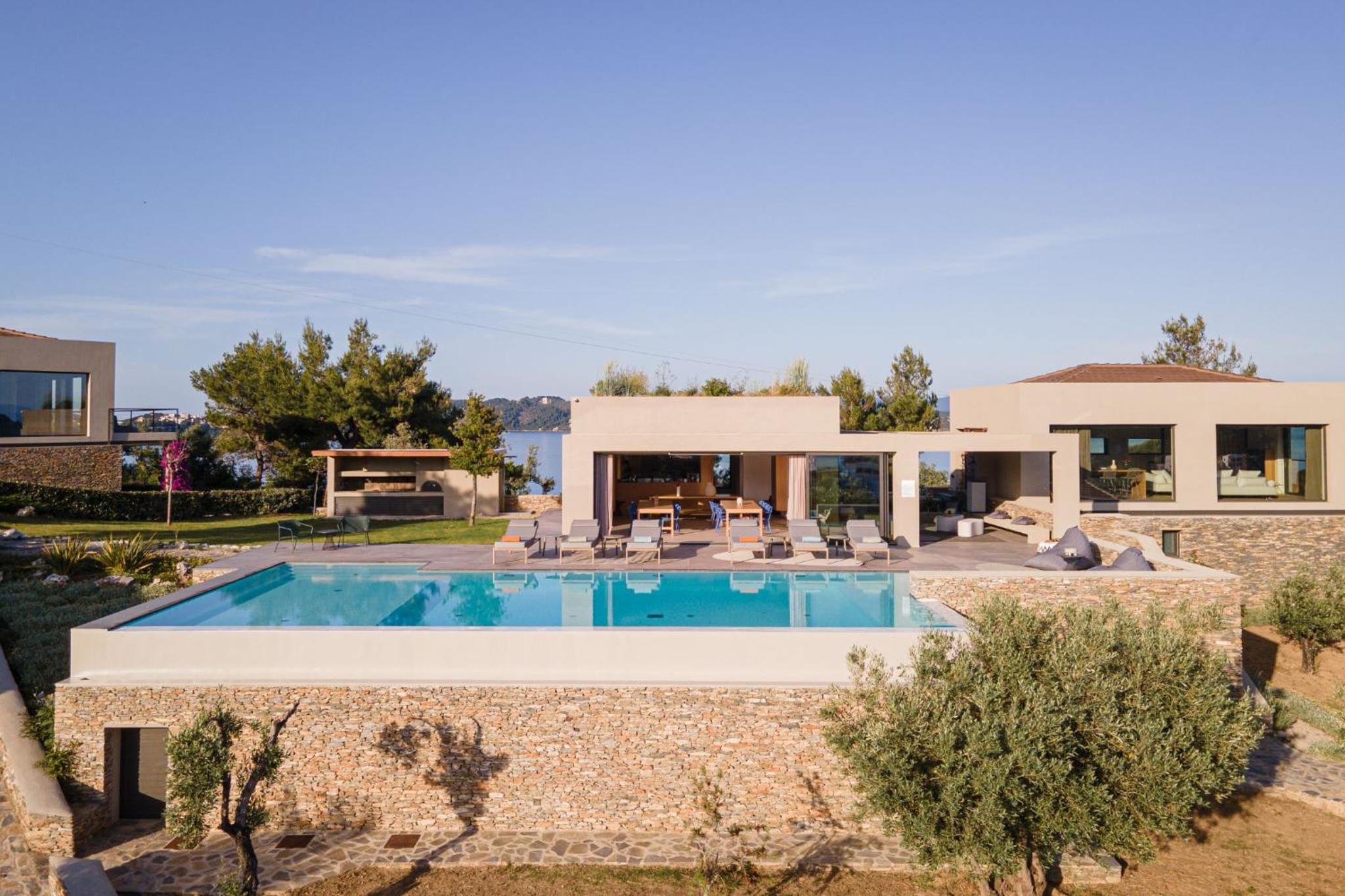 Pelagoon Skiathos