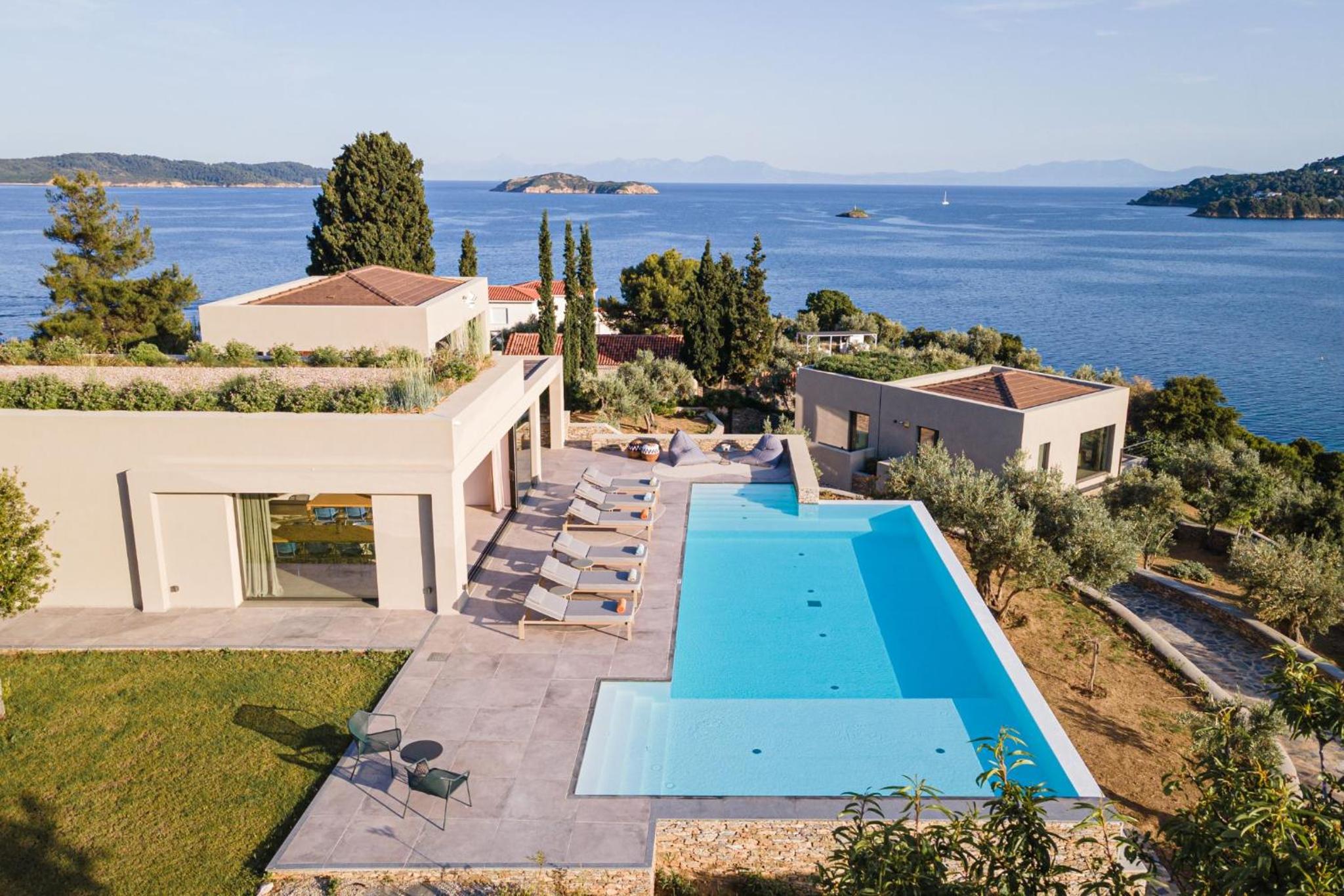 Pelagoon Skiathos