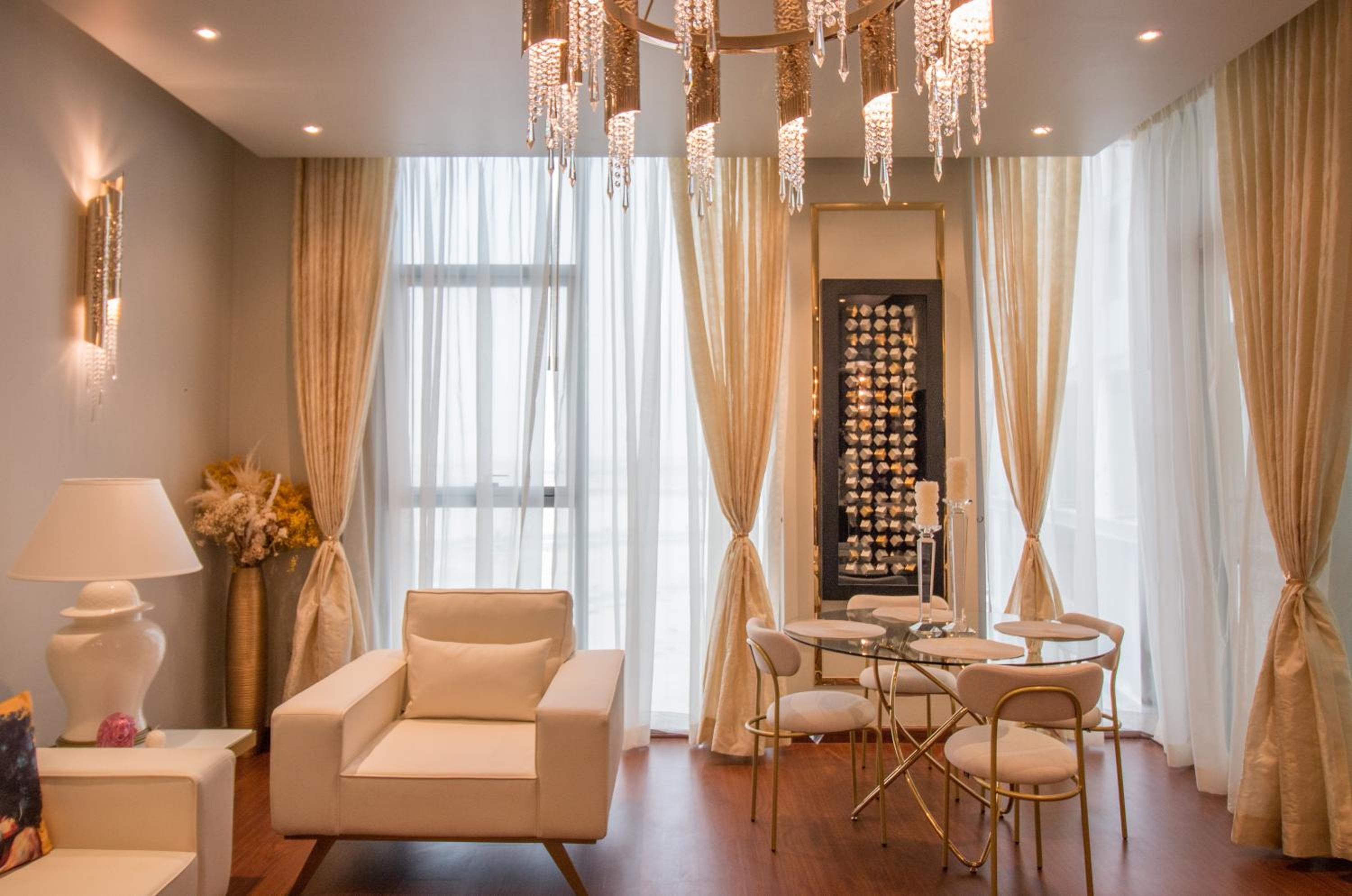 Luxurious 2BR - Fully Upgraded - High-end facilities