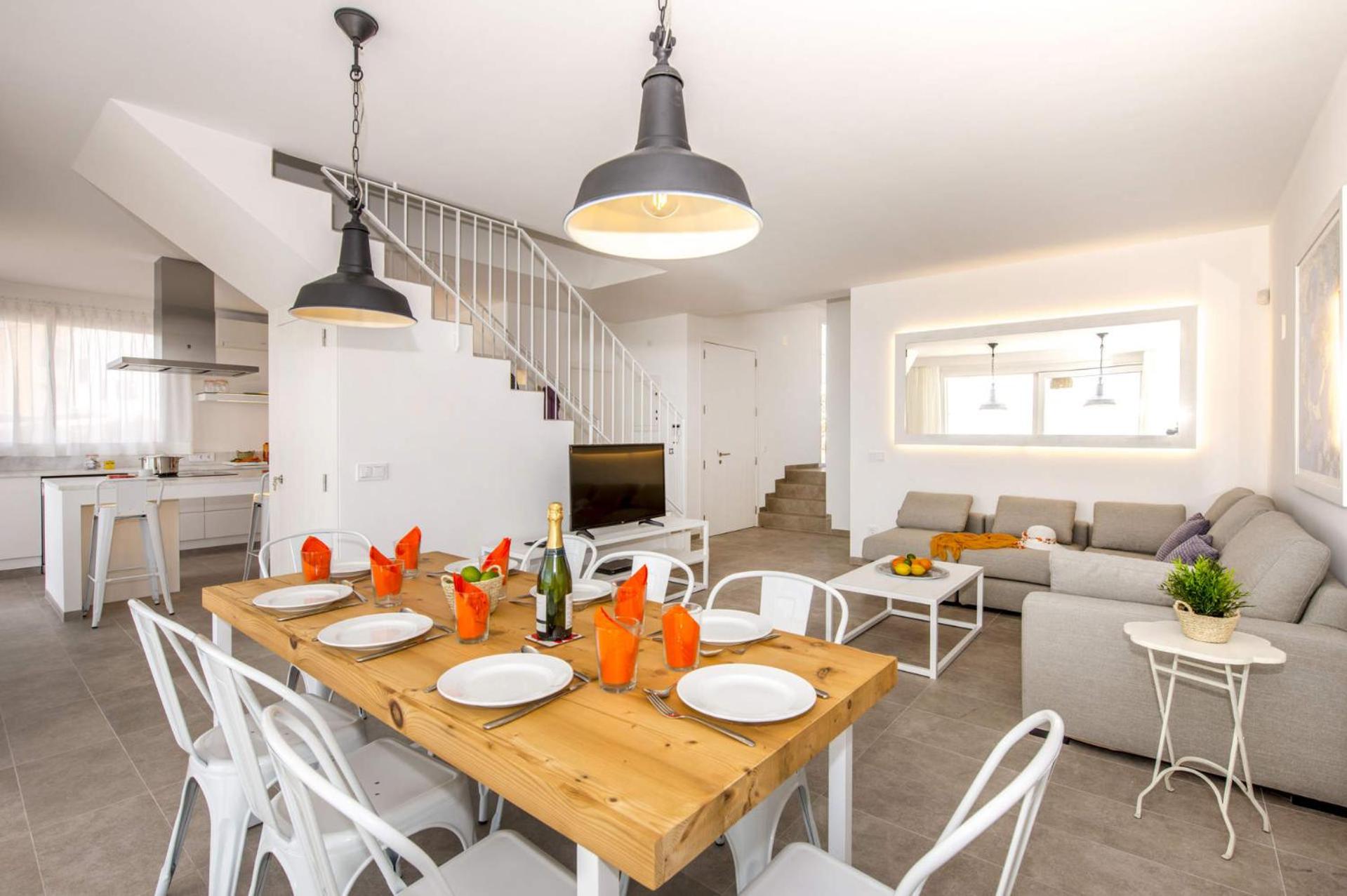 Villa Aguamarina by Villa Plus