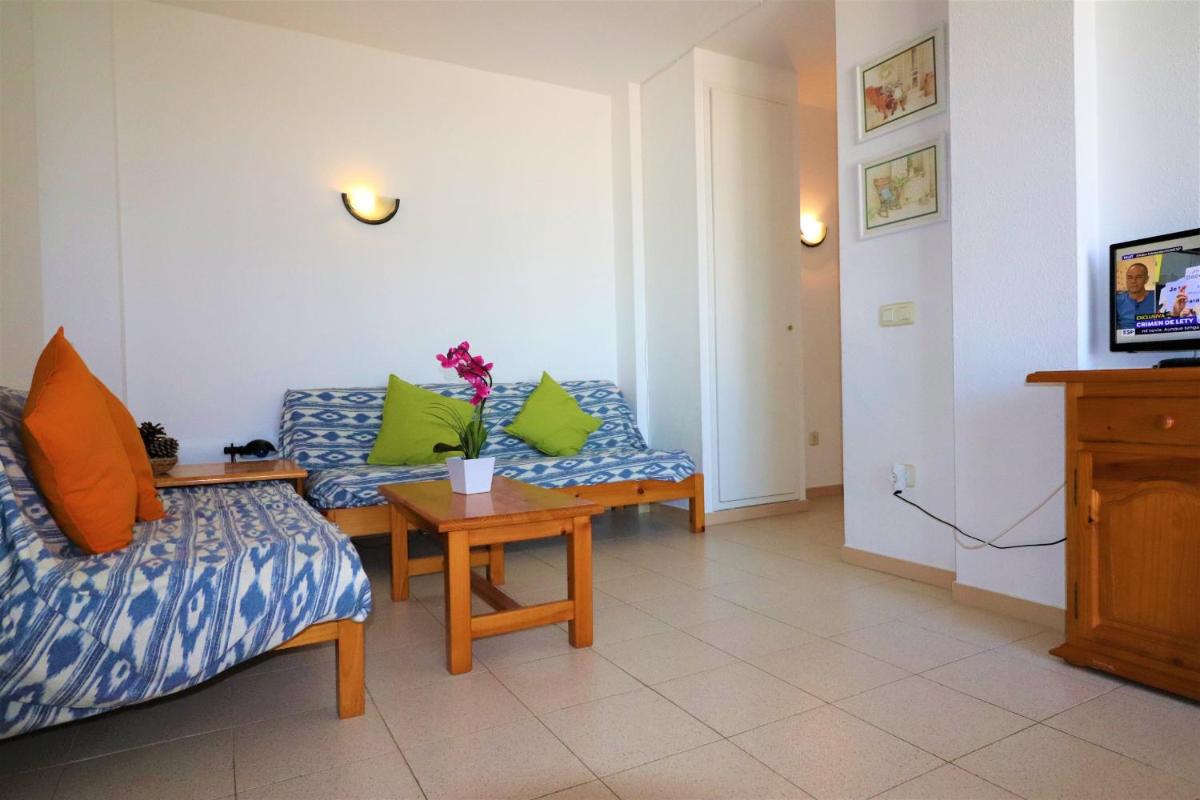 Mediterraneo 2 3 6 Roses - Barneda view 3
