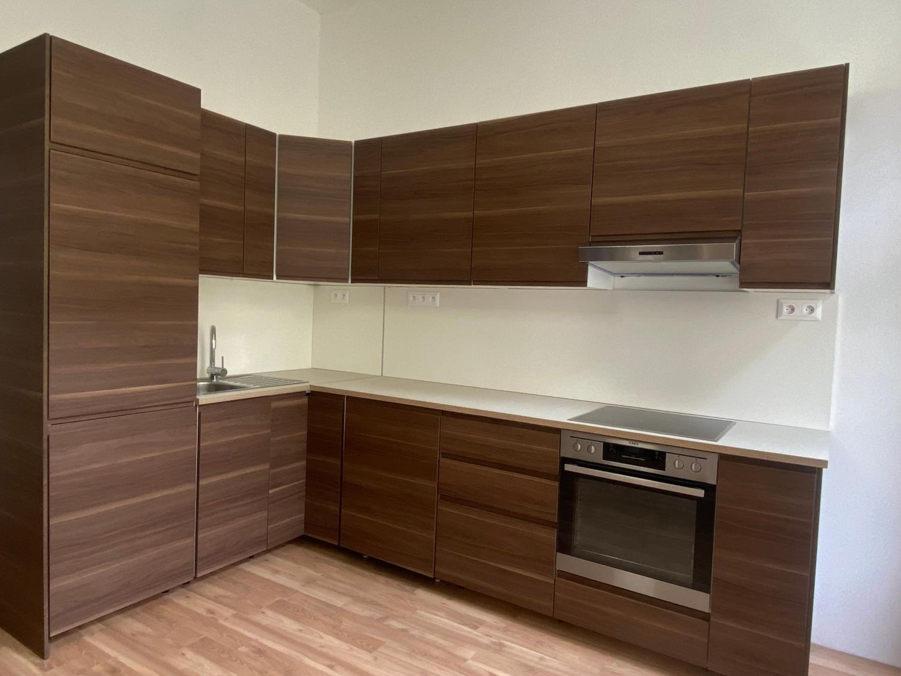 Designed apartment next to Vaclav square with terrace and private garage