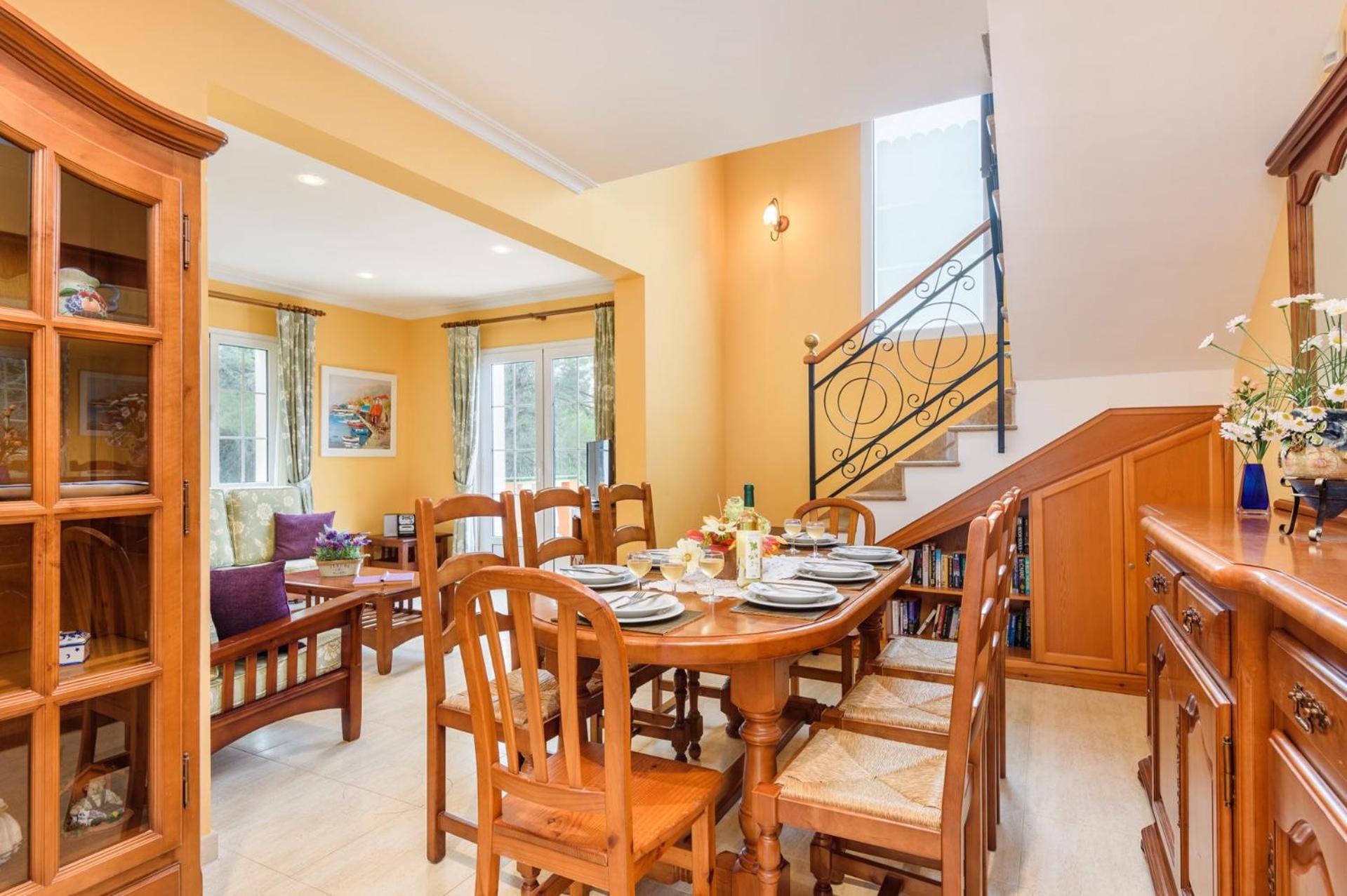 Villa Manuel by Villa Plus