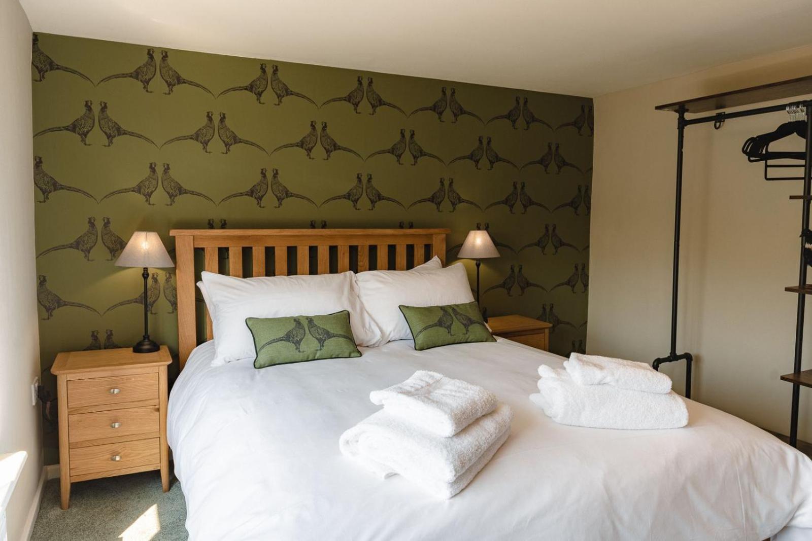 Knodishall - Newly renovated 2 bed holiday home, near Aldeburgh, Leiston and Thorpeness view 4