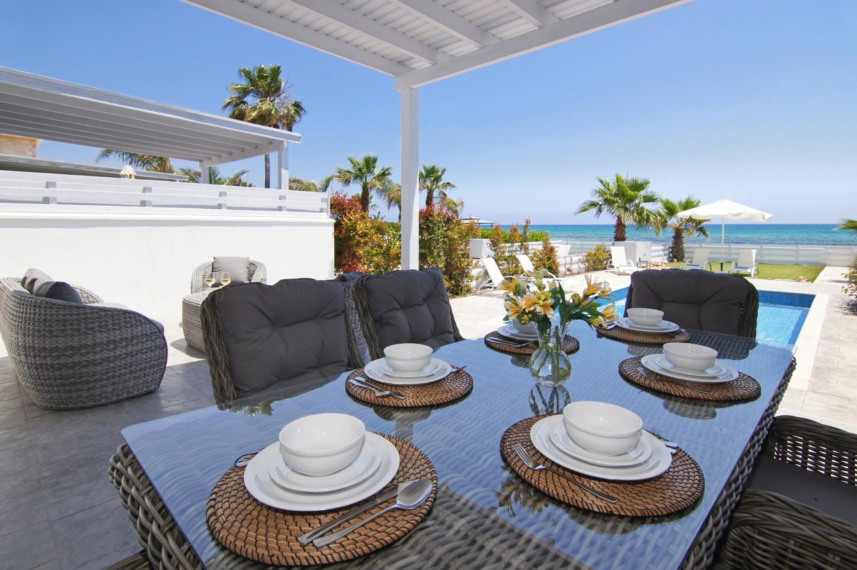 Villa Aphrodisia - Seafront